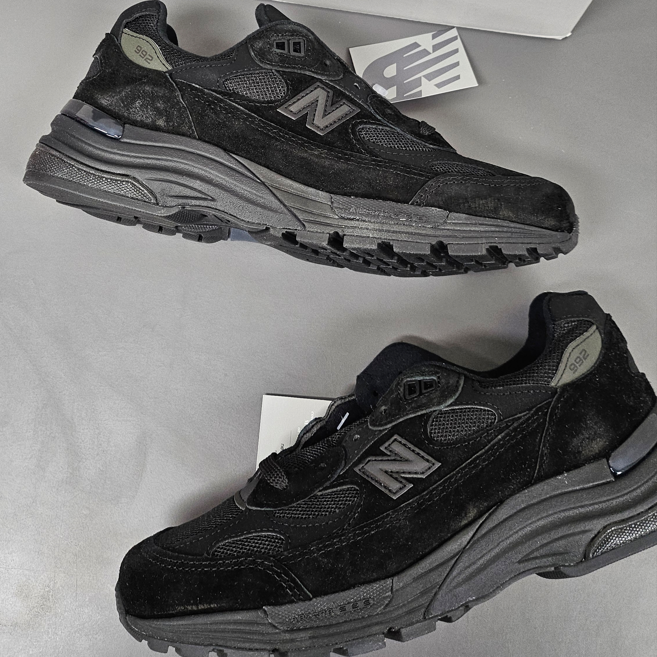 New Balance 992 Made in USA Core Black 착용 스타일