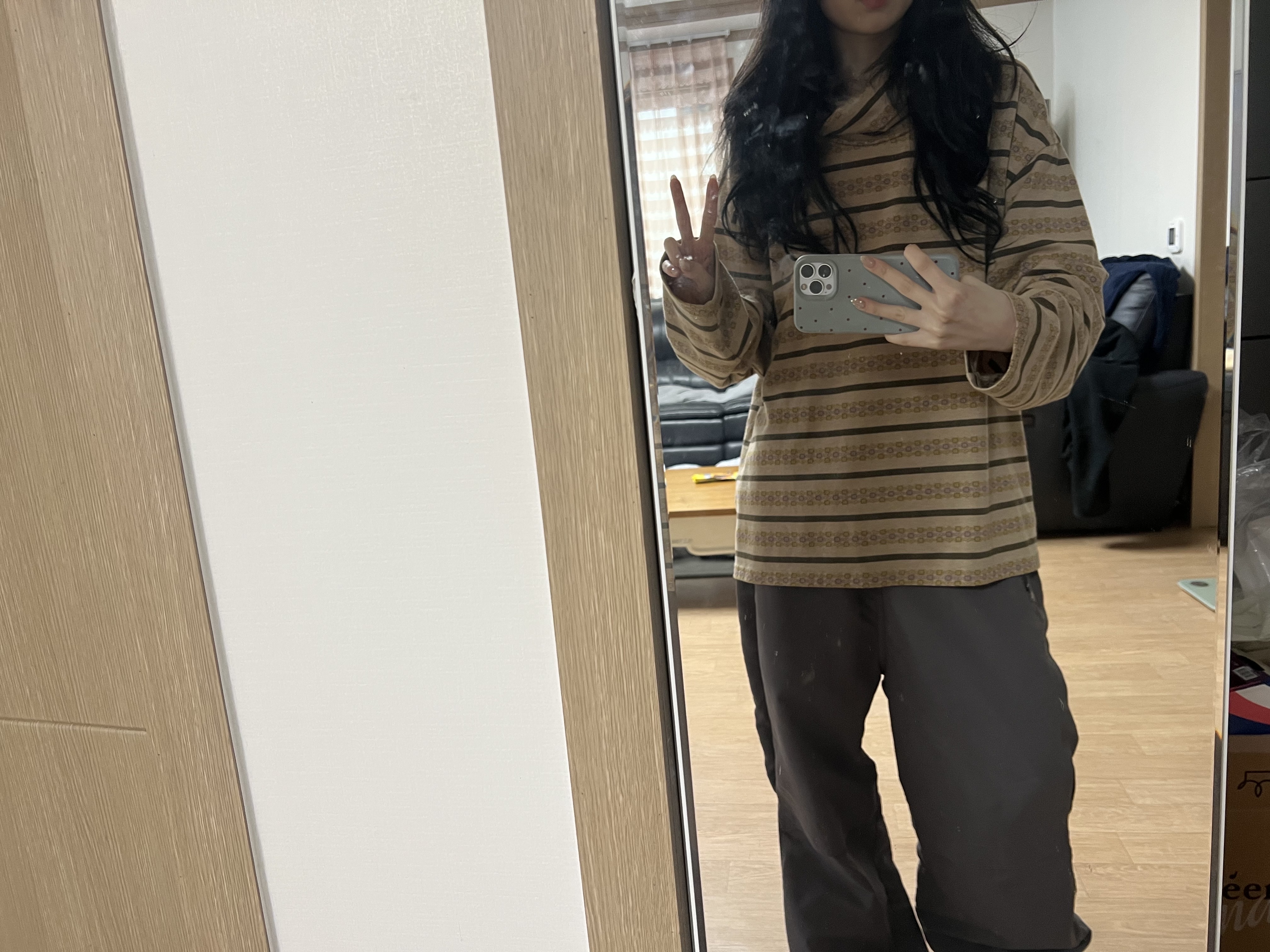 Kapital Sunrise Jacquard Striped Jersey Baggy High Neck Long Sleeve Beige Khaki 착용 스타일 - 2