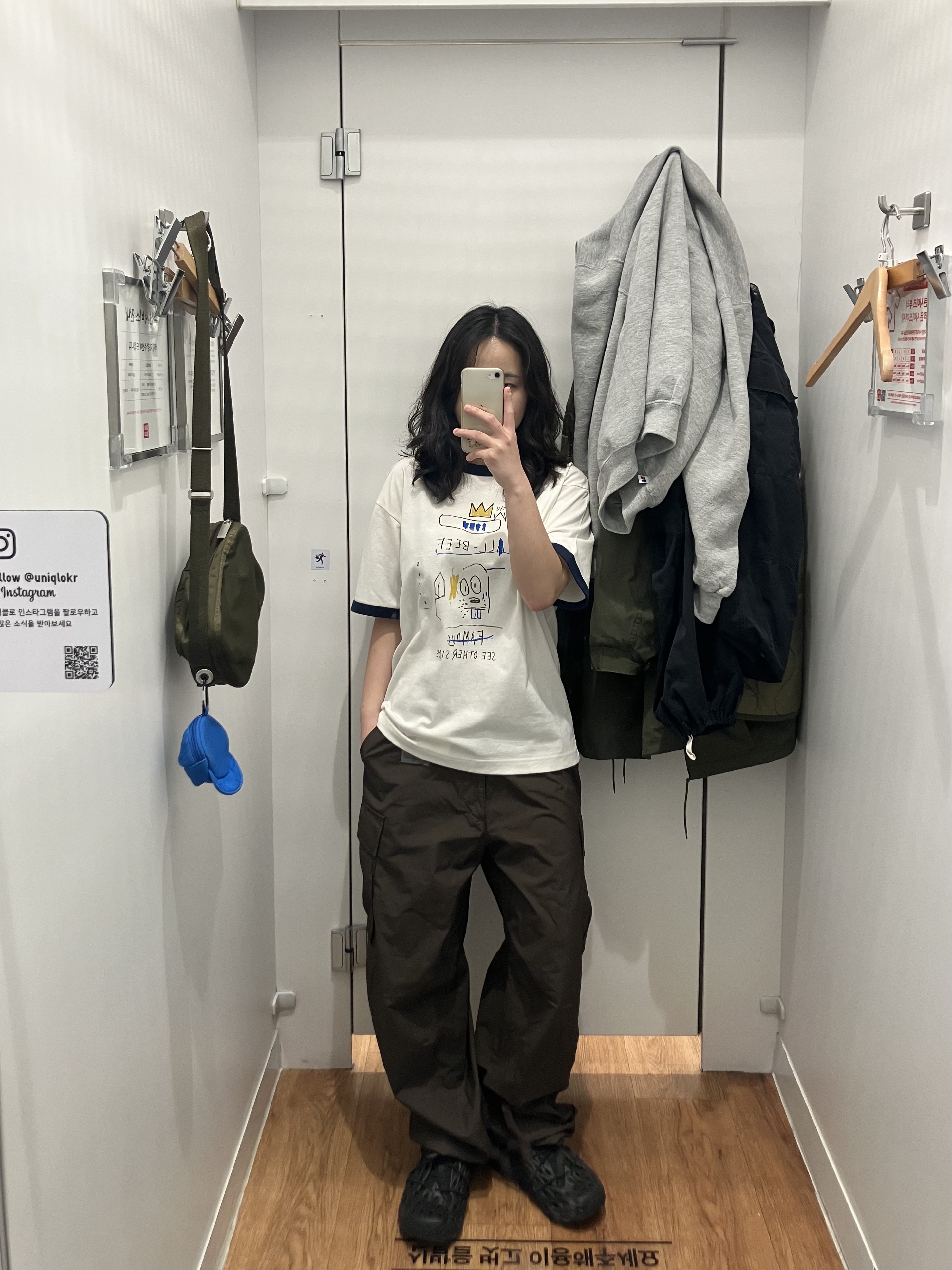 (W) Merrell Hydro Moc AT Ripstop 1TRL Black, Porter Frame Shoulder Bag Khaki 착용 스타일