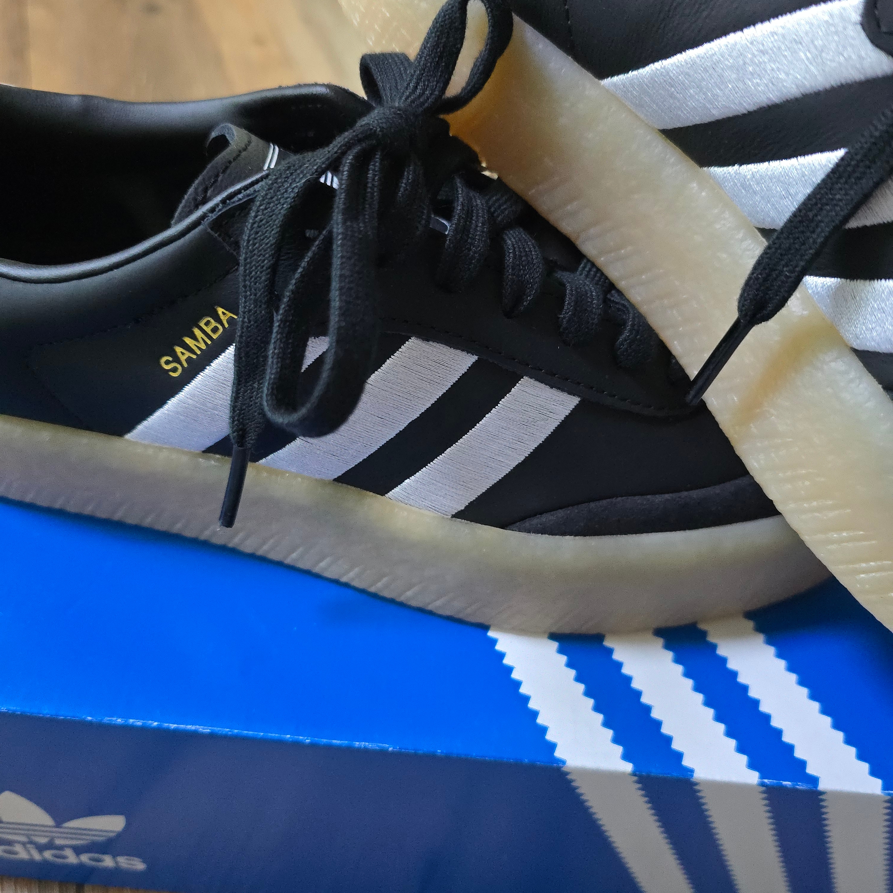 (W) Adidas Sambae Black White 착용 스타일