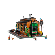 Lego Old Train Engine Shed