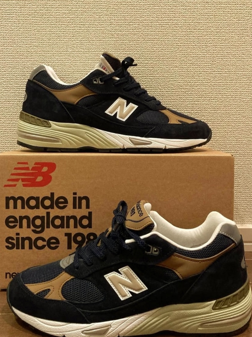 New Balance 991 Made in UK Navy Tan 착용 스타일