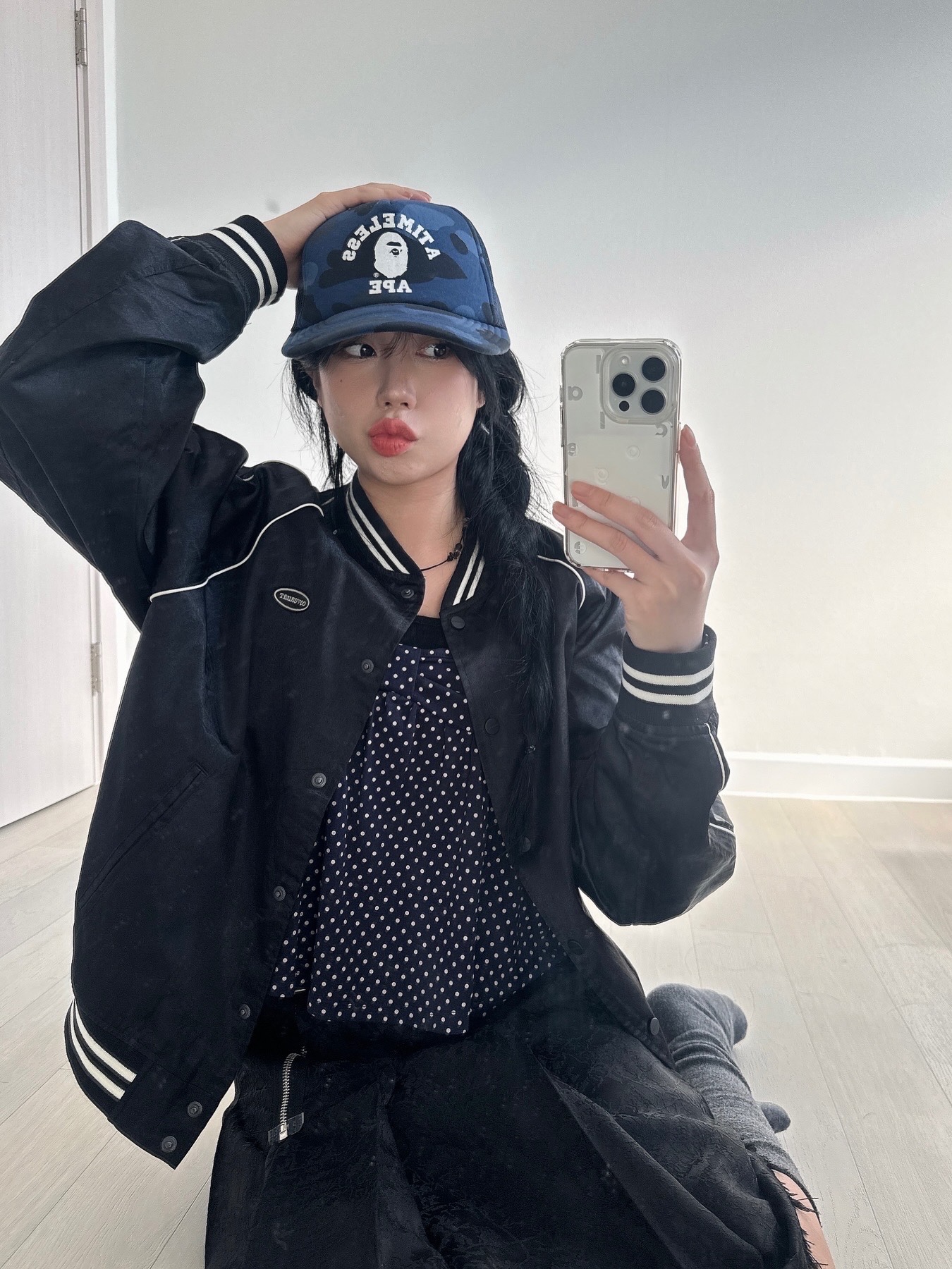 BAPE x JJJJound Color Camo College Mesh Cap Navy 착용 스타일 - 2