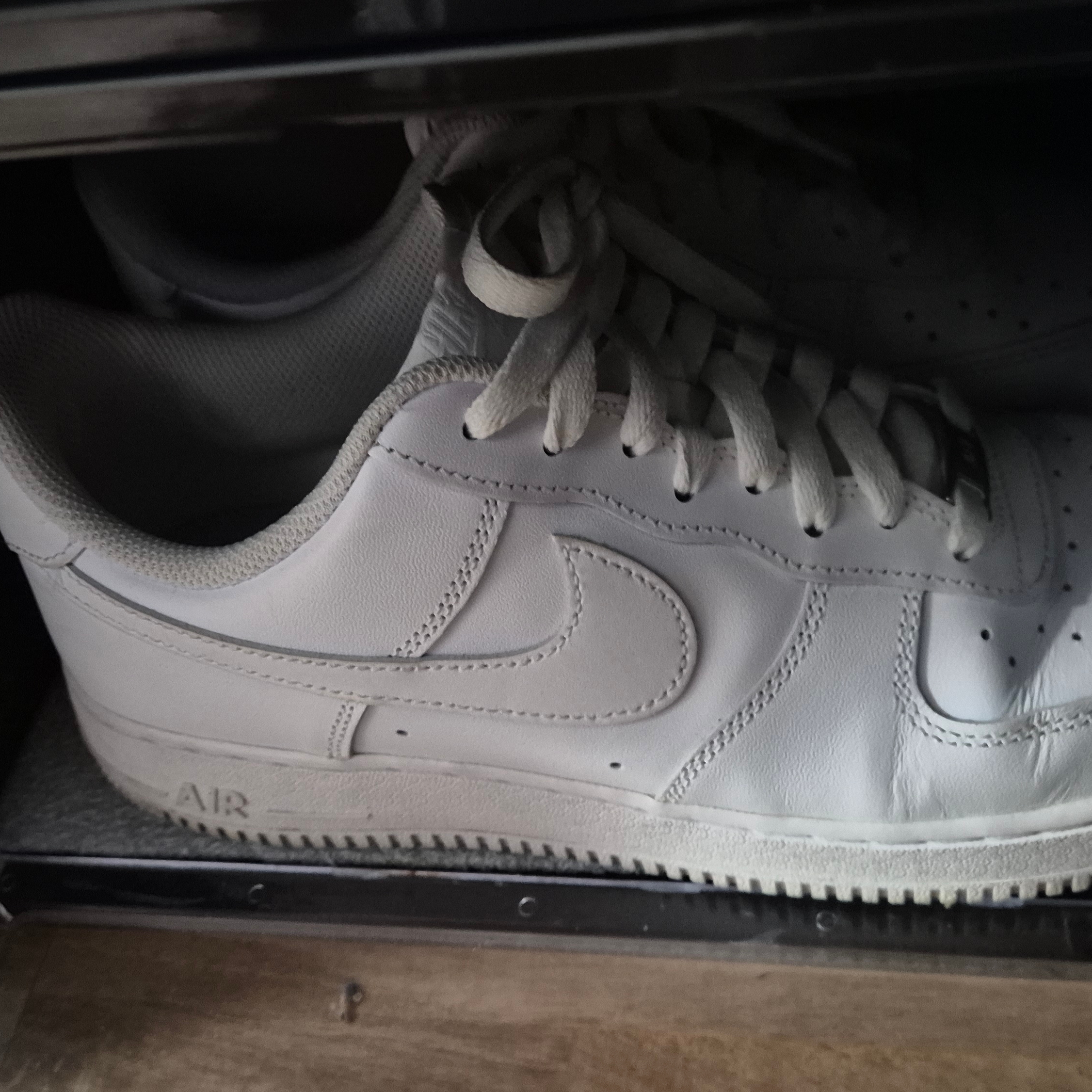 Nike Air Force 1 '07 Low White 착용 스타일