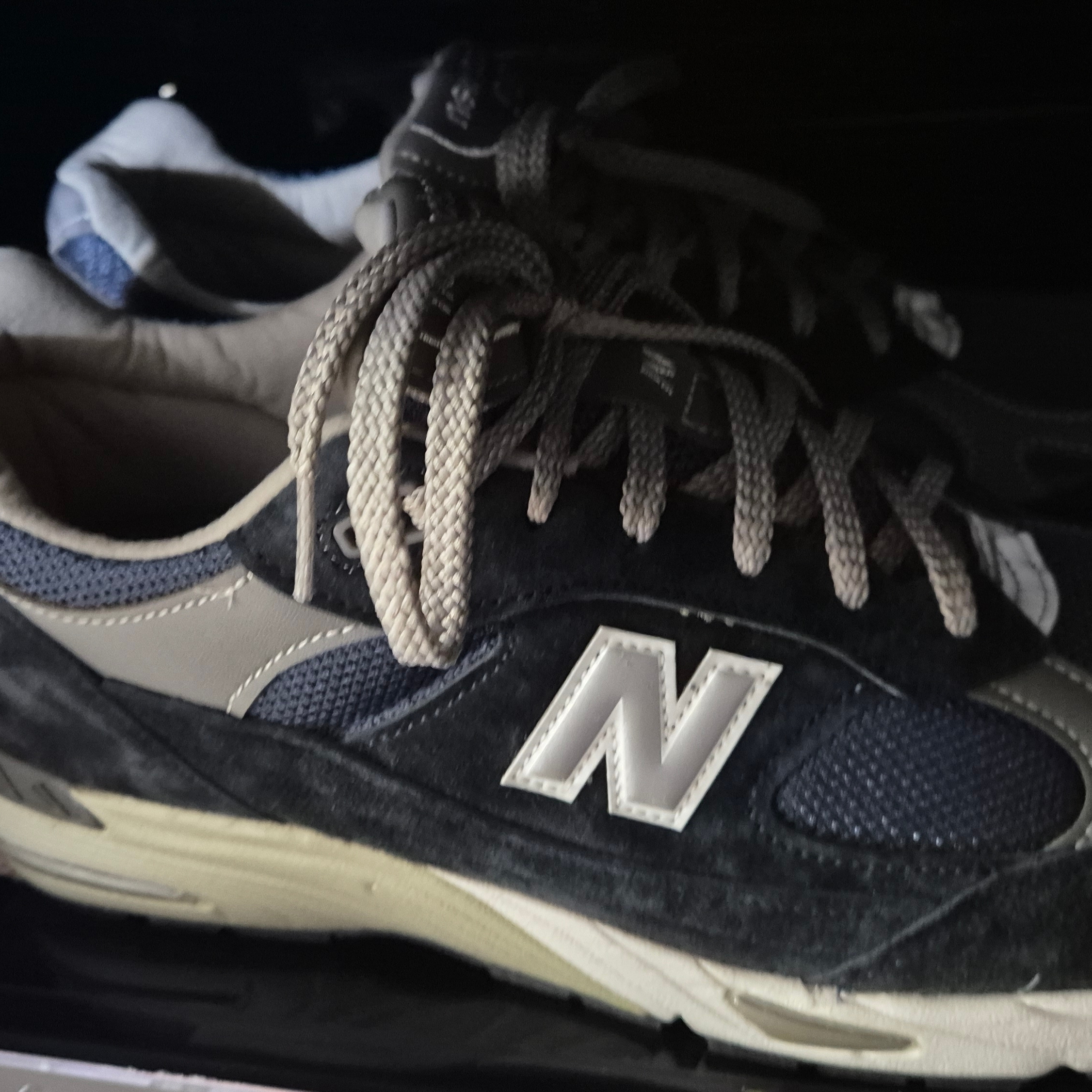 New Balance 991 Made in UK Navy 착용 스타일