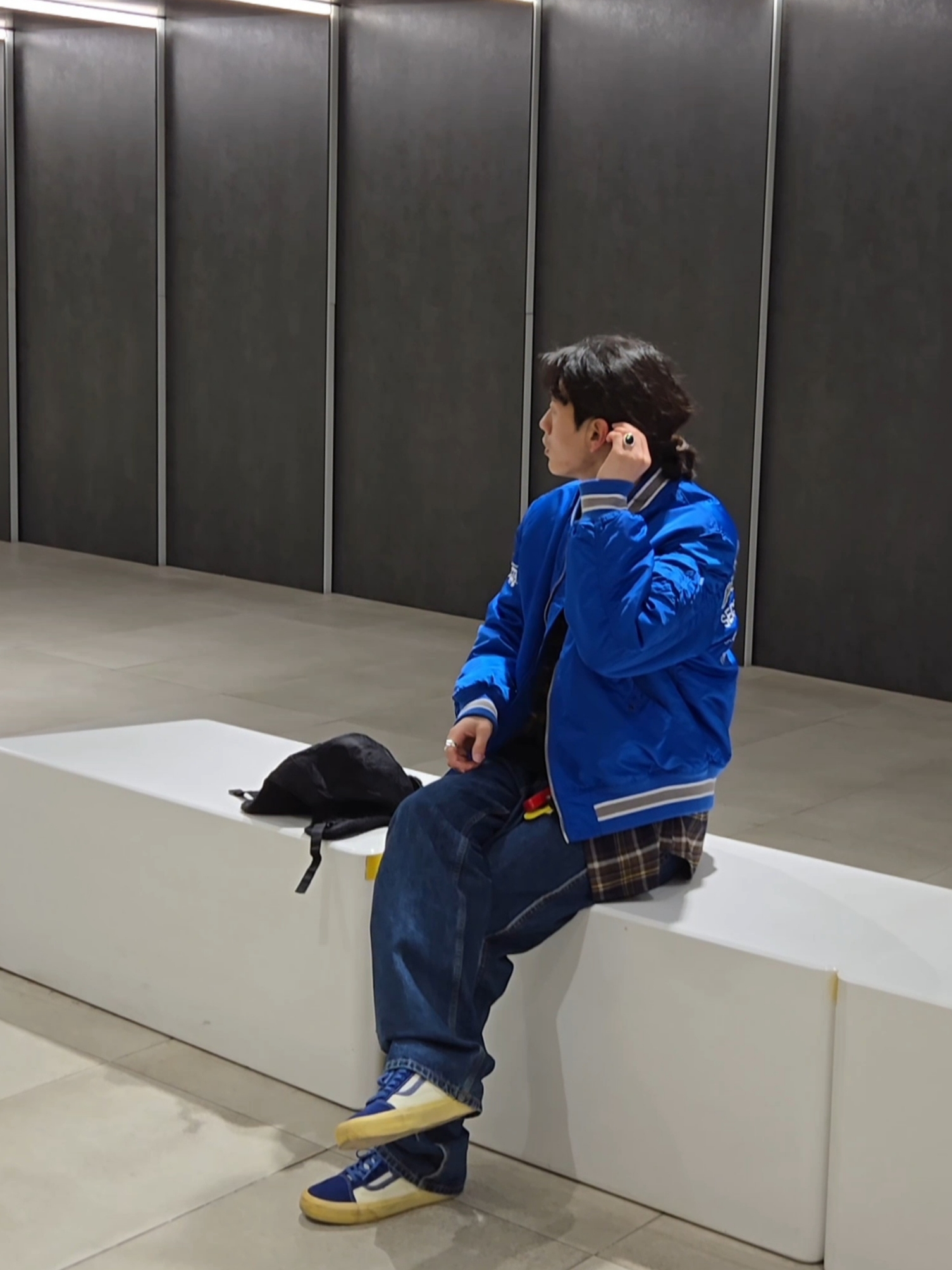 Vans Old Skool Split VR3 LX Vintage Blue 착용 스타일