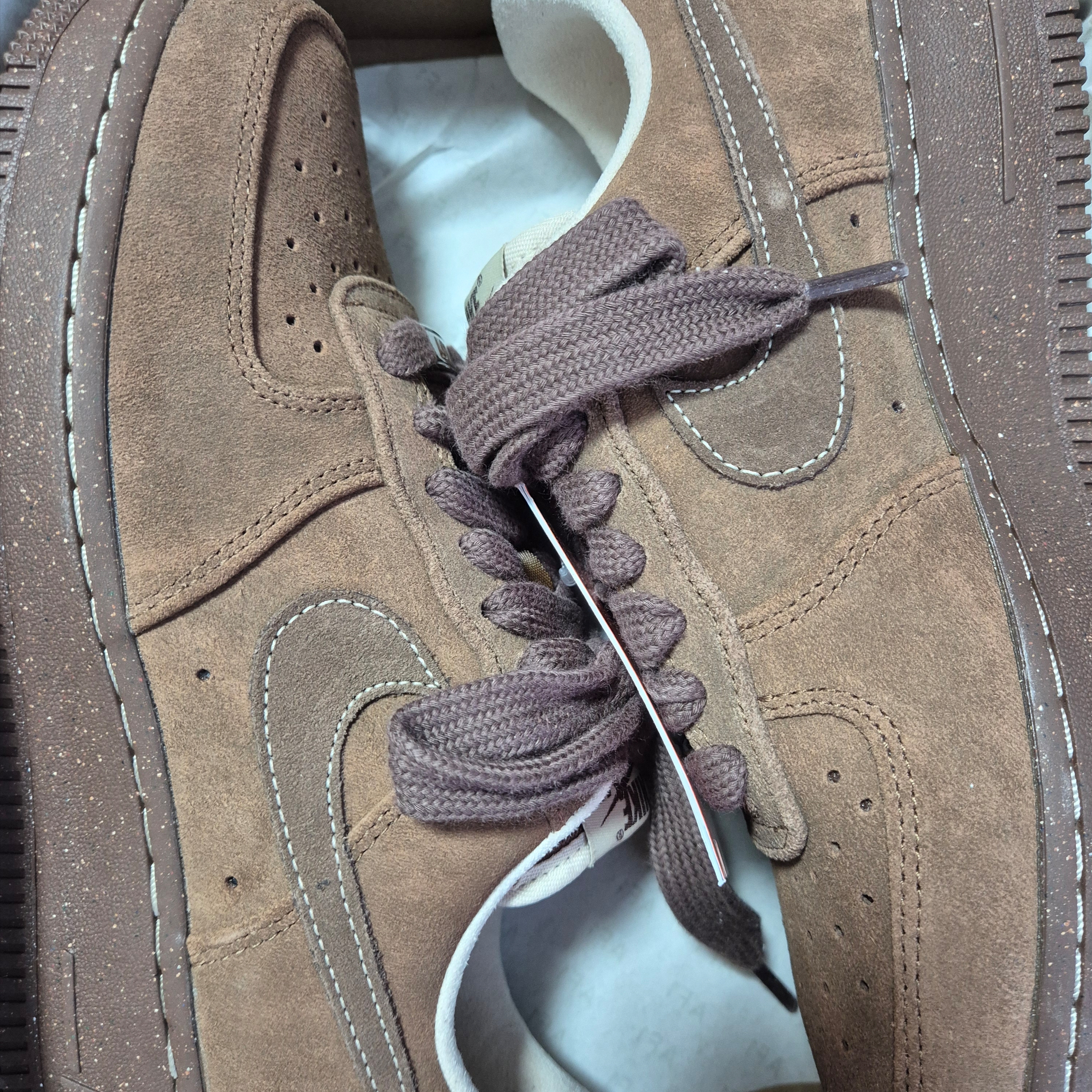 (W) Nike Air Force 1 '07 Cacao Wow 착용 스타일 - 2