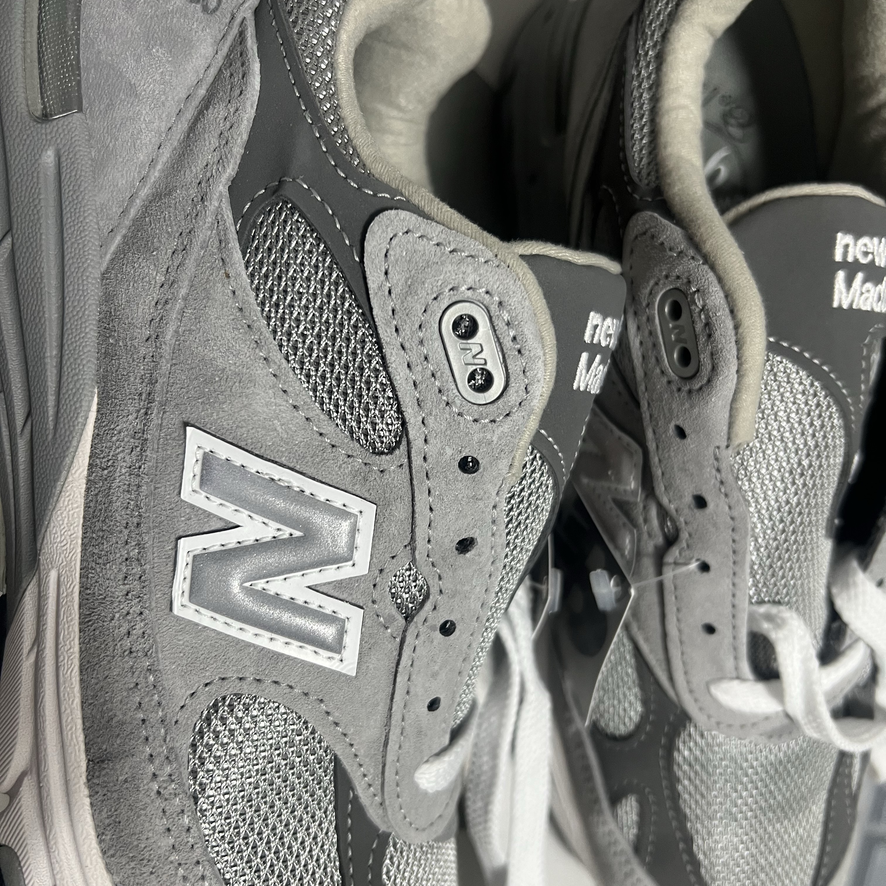 New Balance 993 Made in USA Grey - D Standard 착용 스타일 - 2