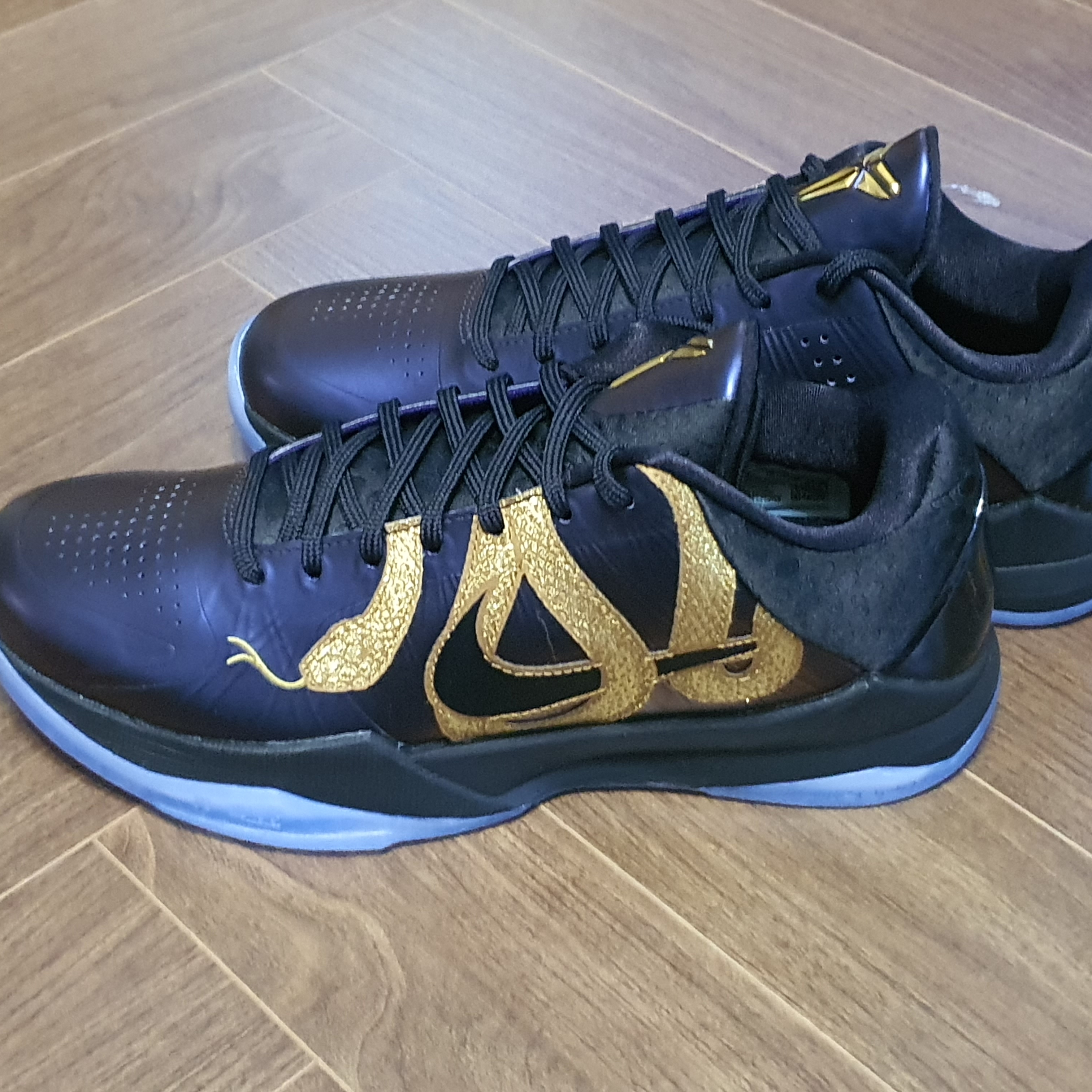 Nike Kobe 5 Protro Year of the Mamba Eggplant 착용 스타일