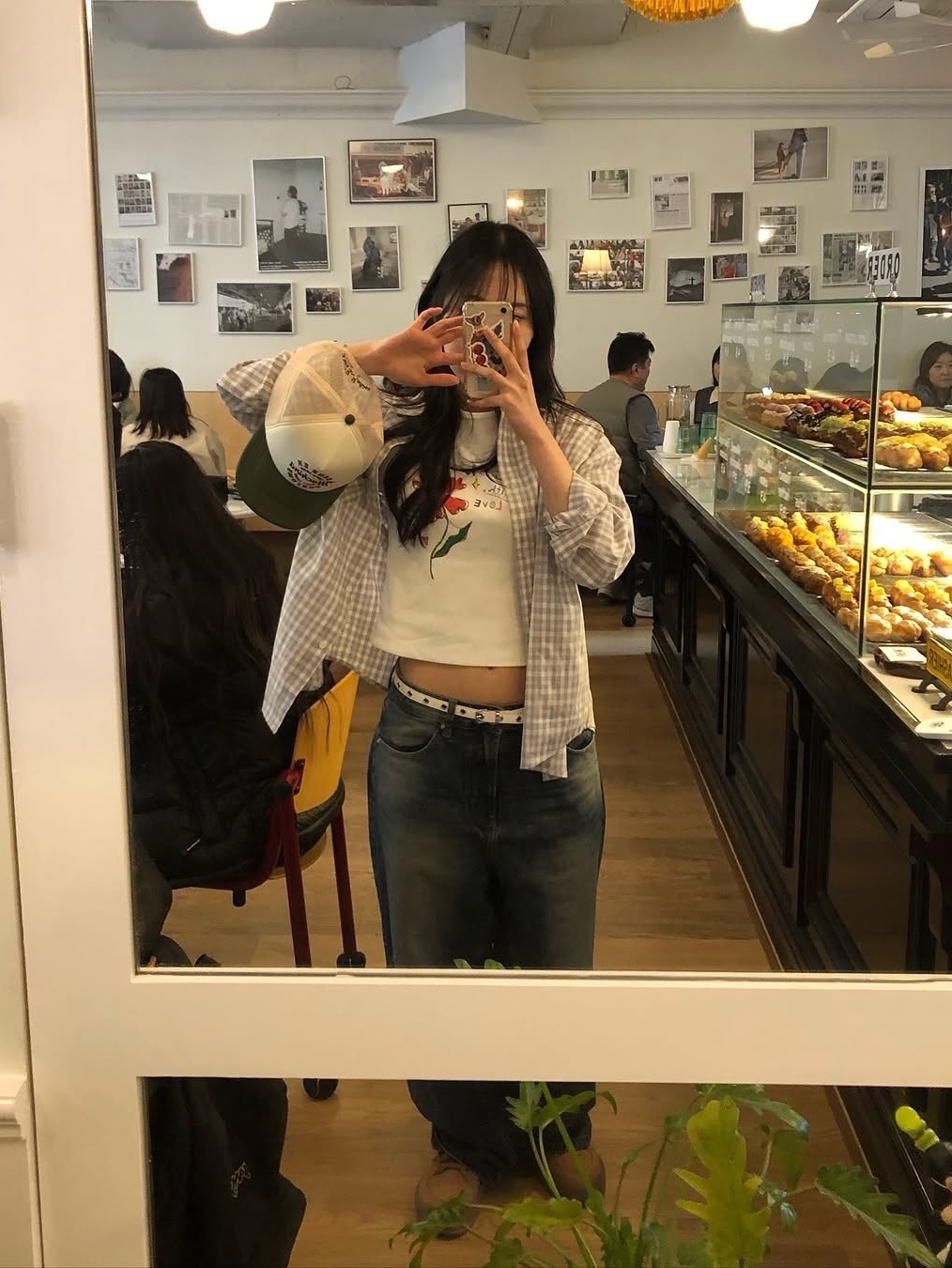 키지코 세미 오버핏 체크셔츠 핑크, 키지코 세미 오버핏 체크셔츠 그레이 착용 스타일