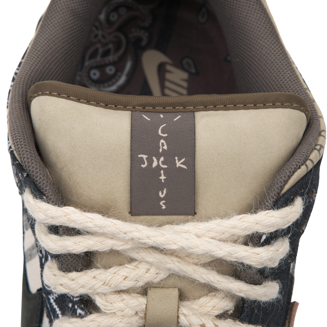 CT5053-001 Nike x Travis Scott SB Dunk Low - #9