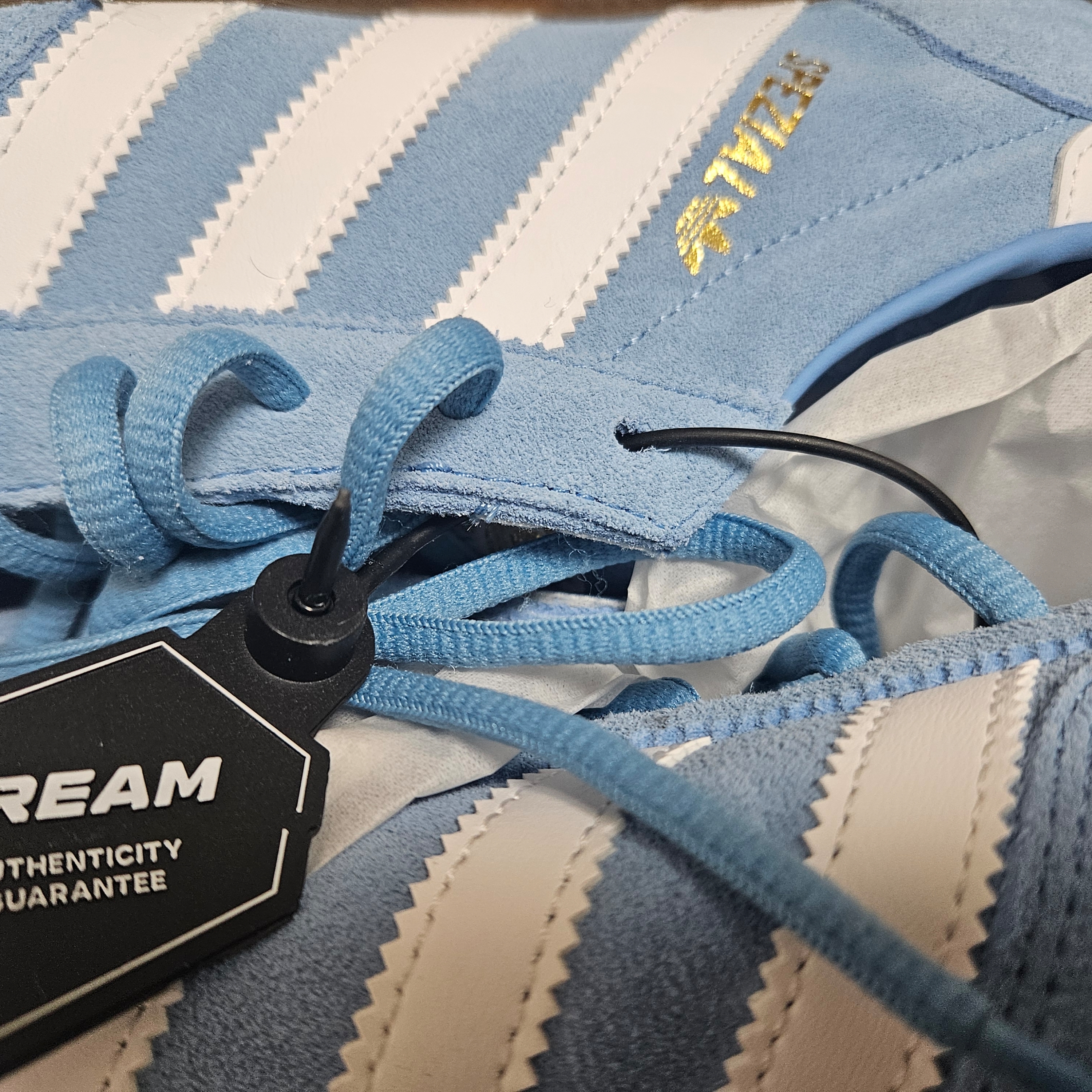 Adidas Spezial Handball Light Blue 착용 스타일