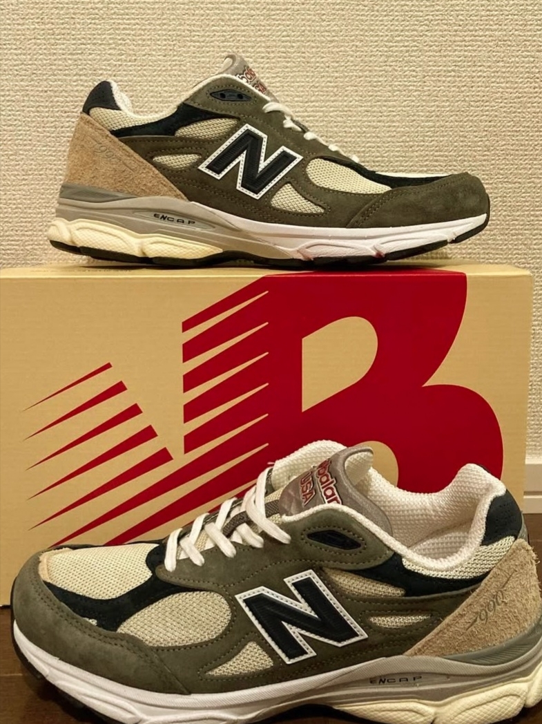 New Balance 990v3 Made in USA Olive 착용 스타일