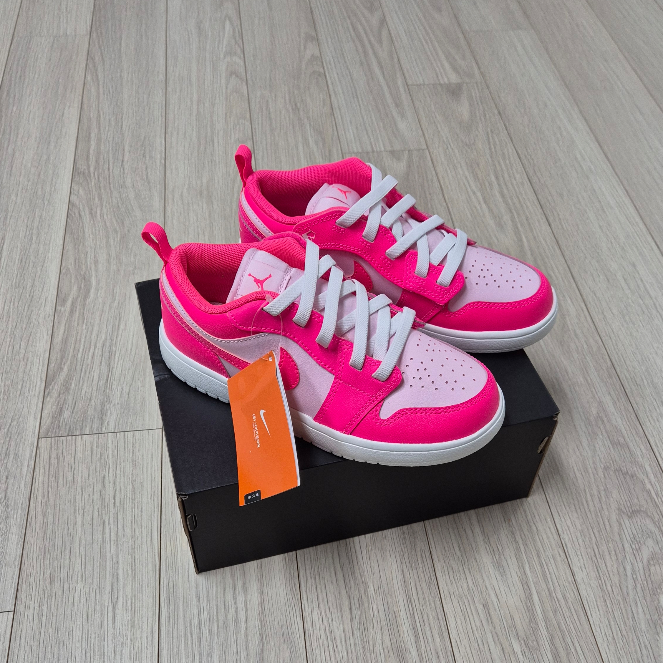 (PS) Jordan 1 Low Gym Red White 착용 스타일 - 1