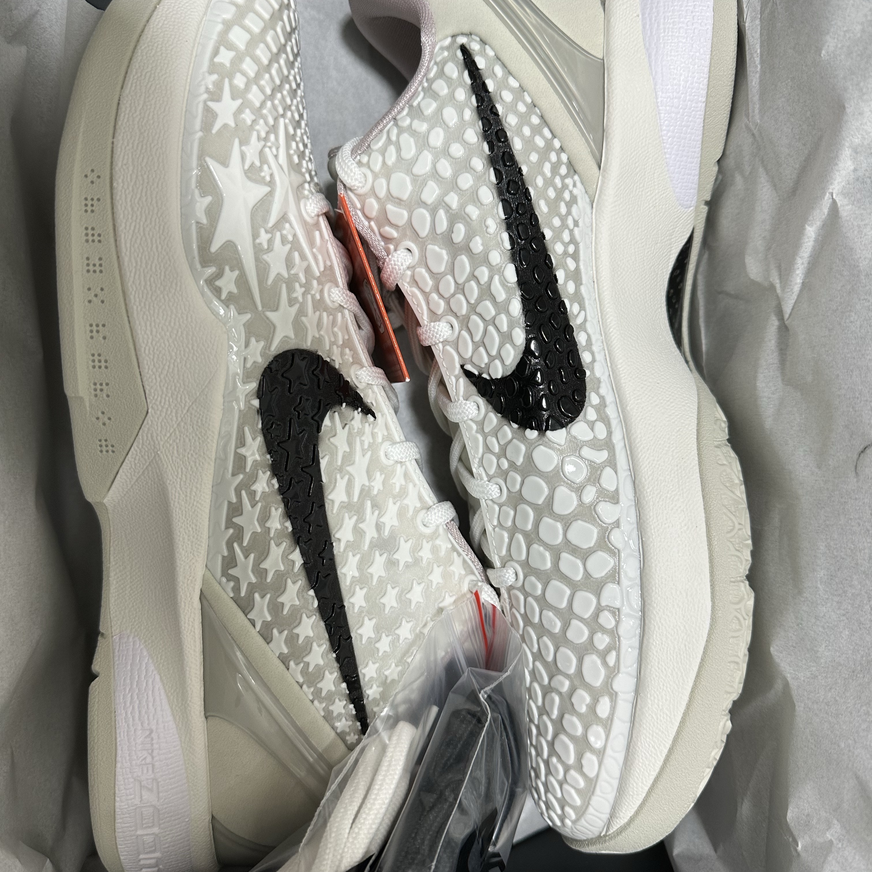 Nike Kobe 6 Protro Sail 착용 스타일