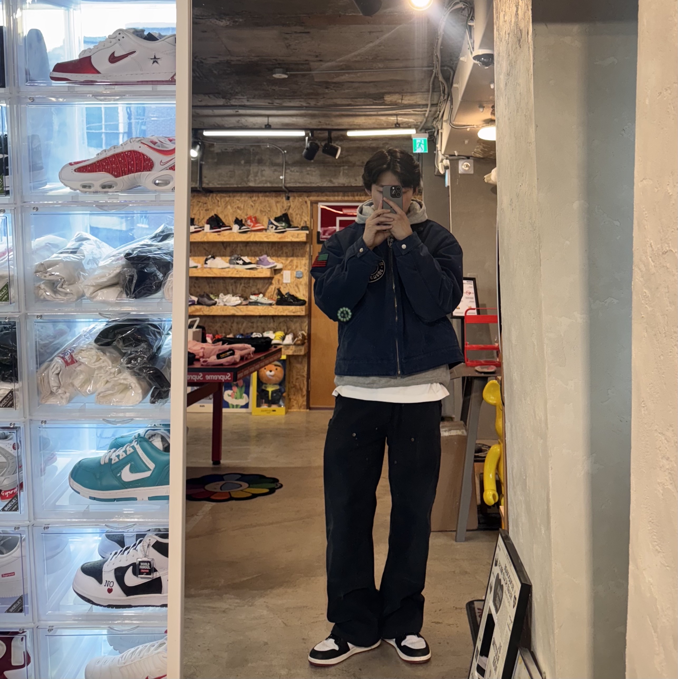Stussy x Denim Tears Canvas Jacket Blue, Jordan 1 Retro High OG Black Toe 착용 스타일