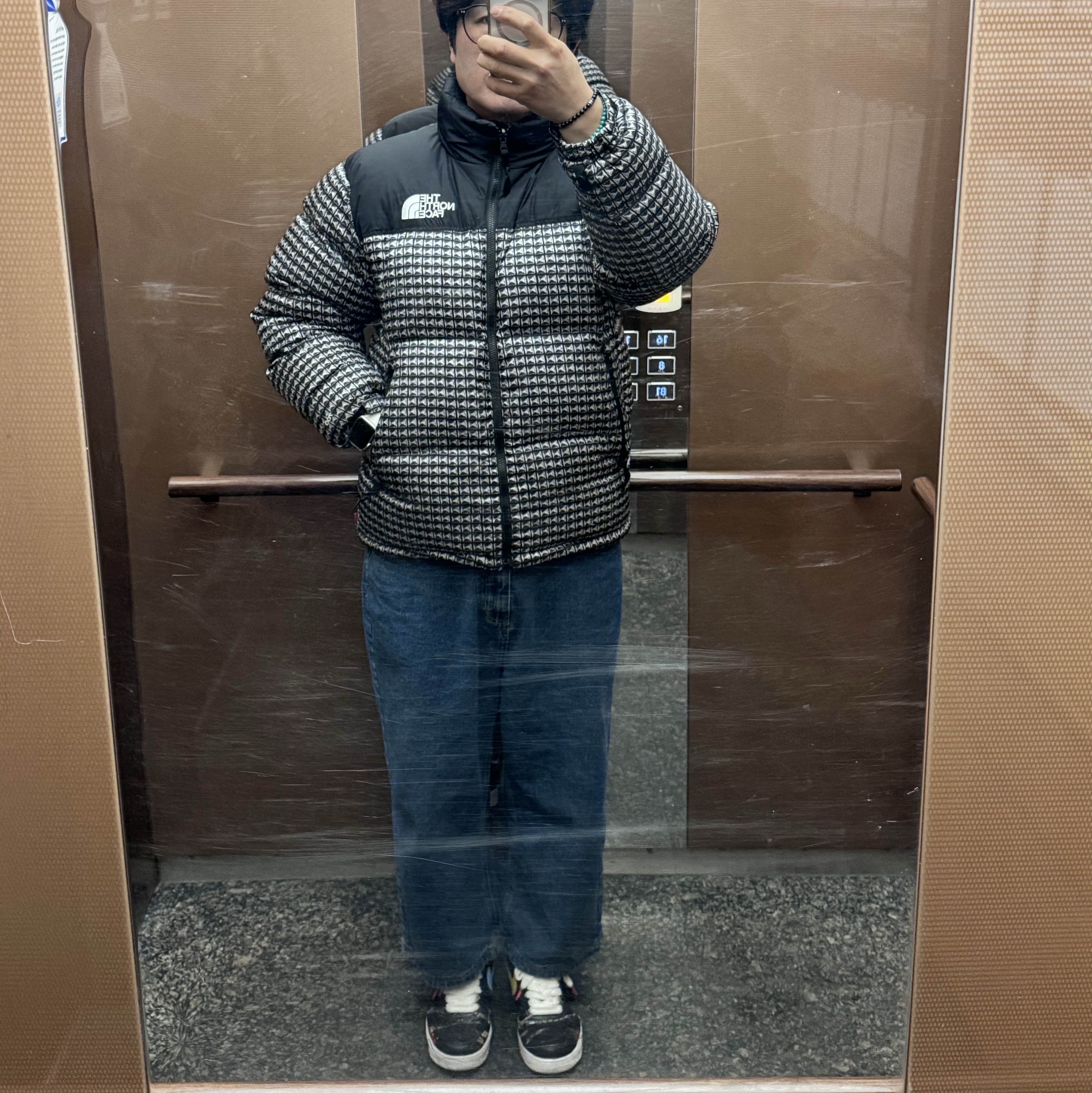 Supreme x The North Face Studded Nuptse Jacket Black - 21SS, Nike x Peaceminusone Air Force 1 Low Para-Noise 3.0 Black and Multicolor 착용 스타일