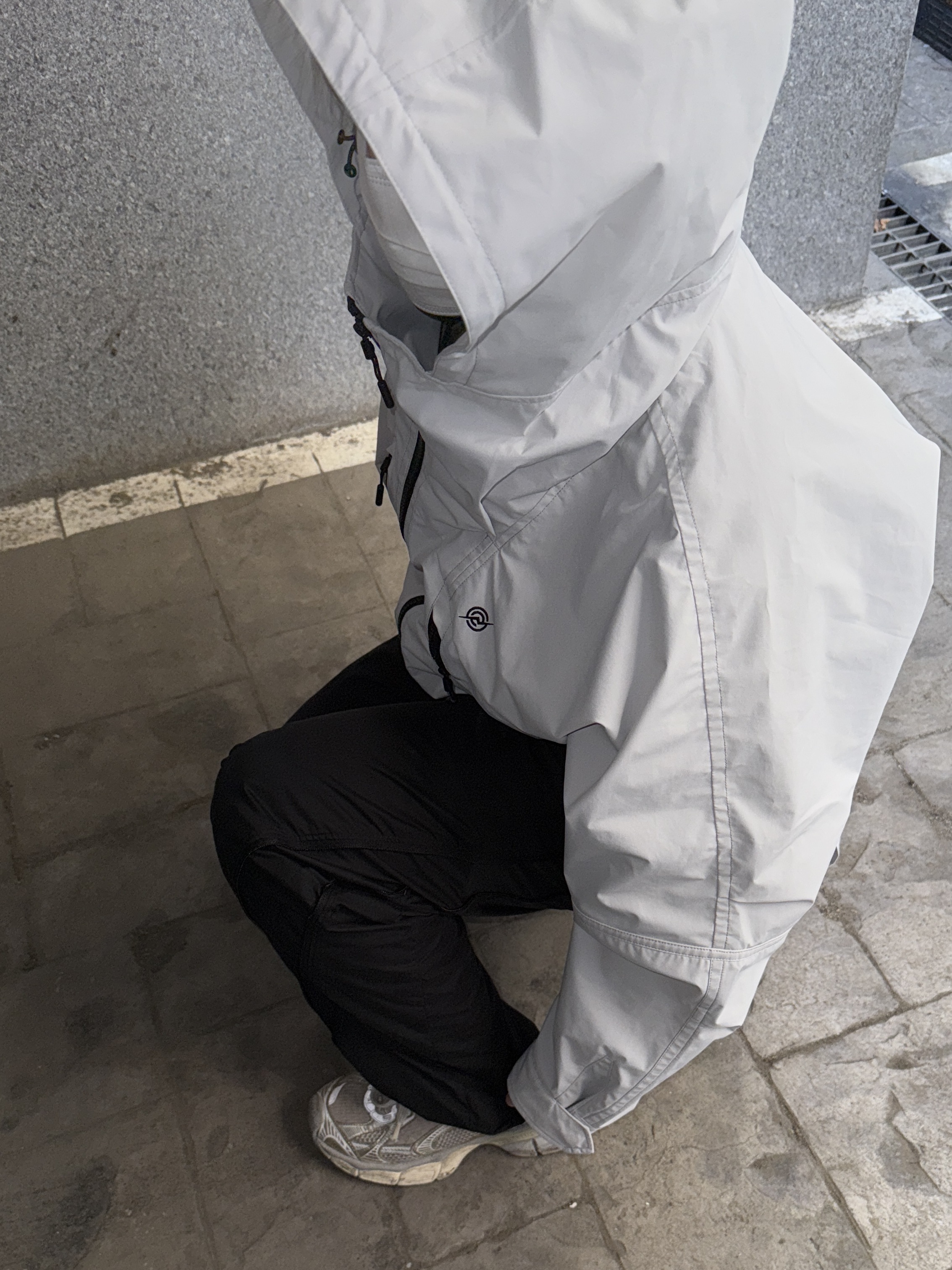 Sansan Gear Zipper Pants Black - 22FW, (W) Balenciaga 3XL Sneakers Light Beige 착용 스타일 - 1
