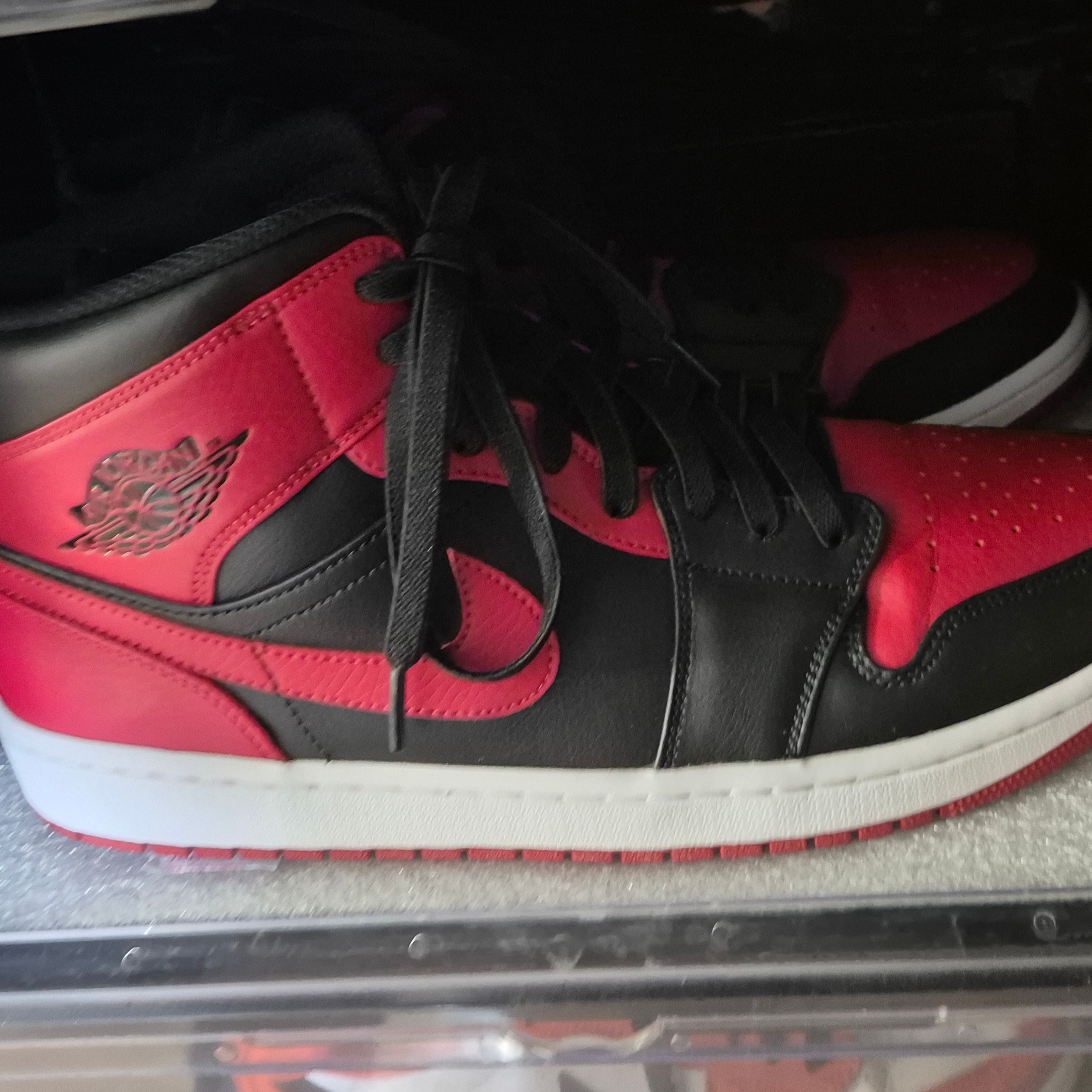 Jordan 1 Mid Bred Banned 2020 착용 스타일