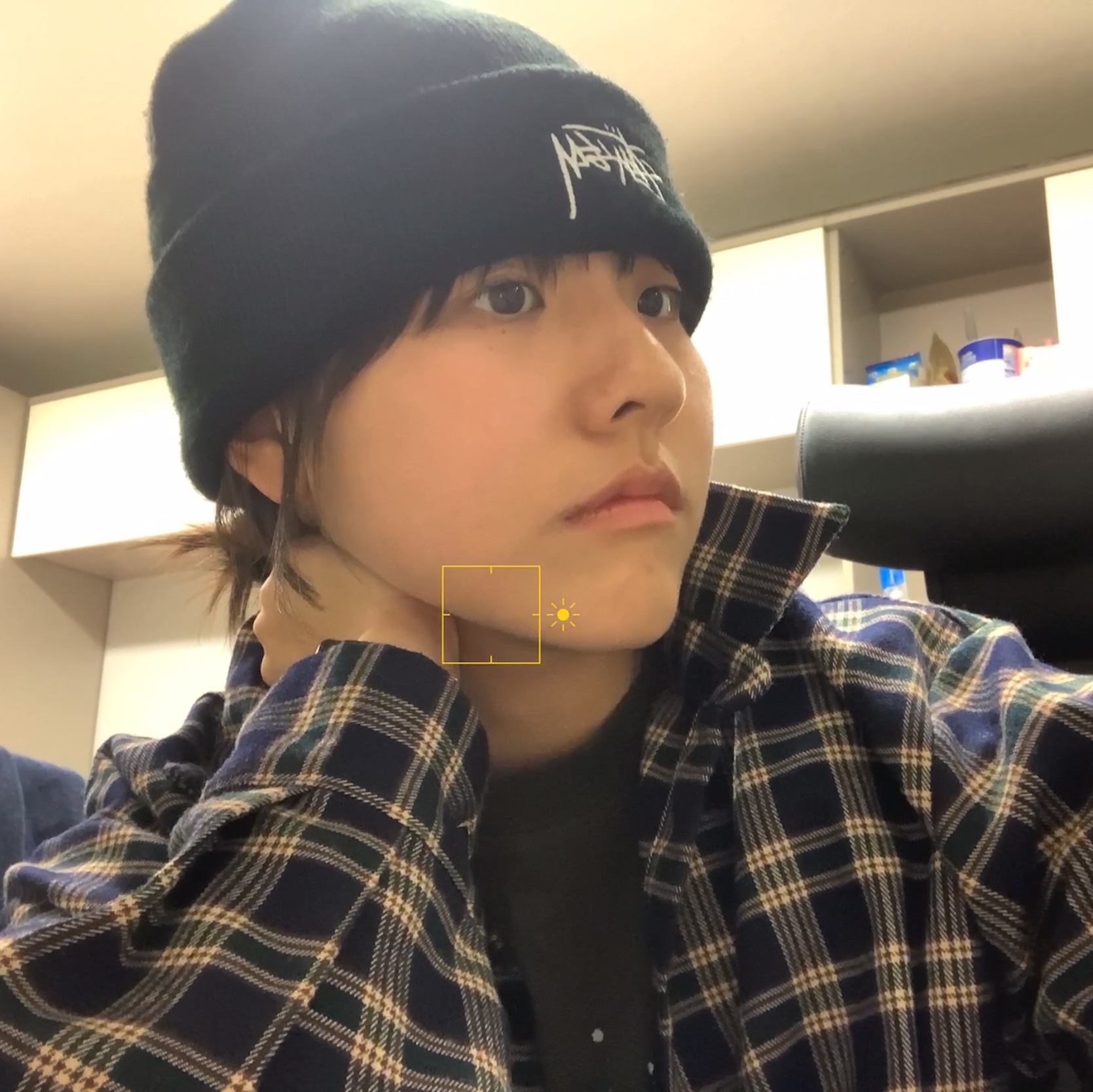 Stussy Stock Cuff Beanie Black 착용 스타일 - 4