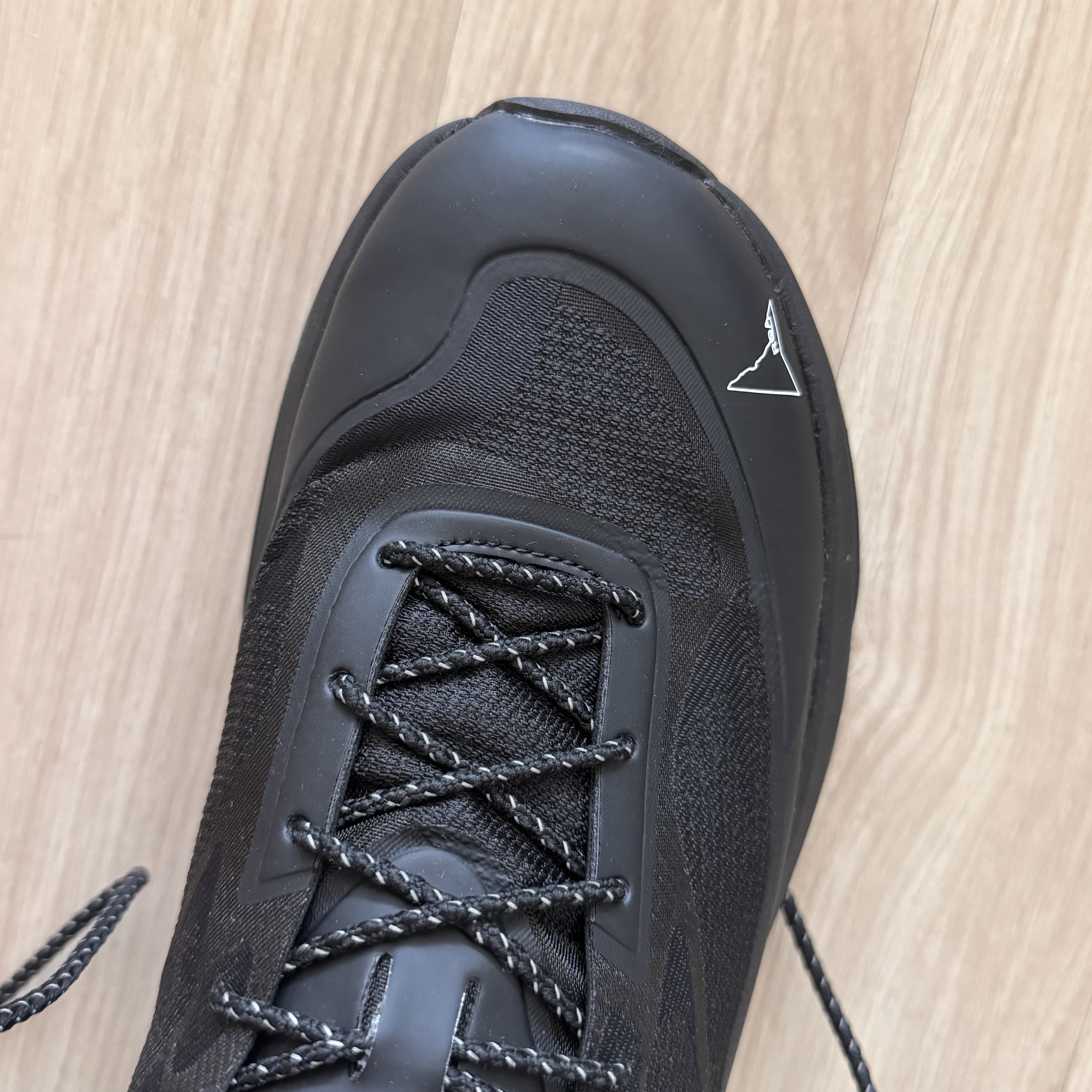Roa Hiking Sella Black 착용 스타일