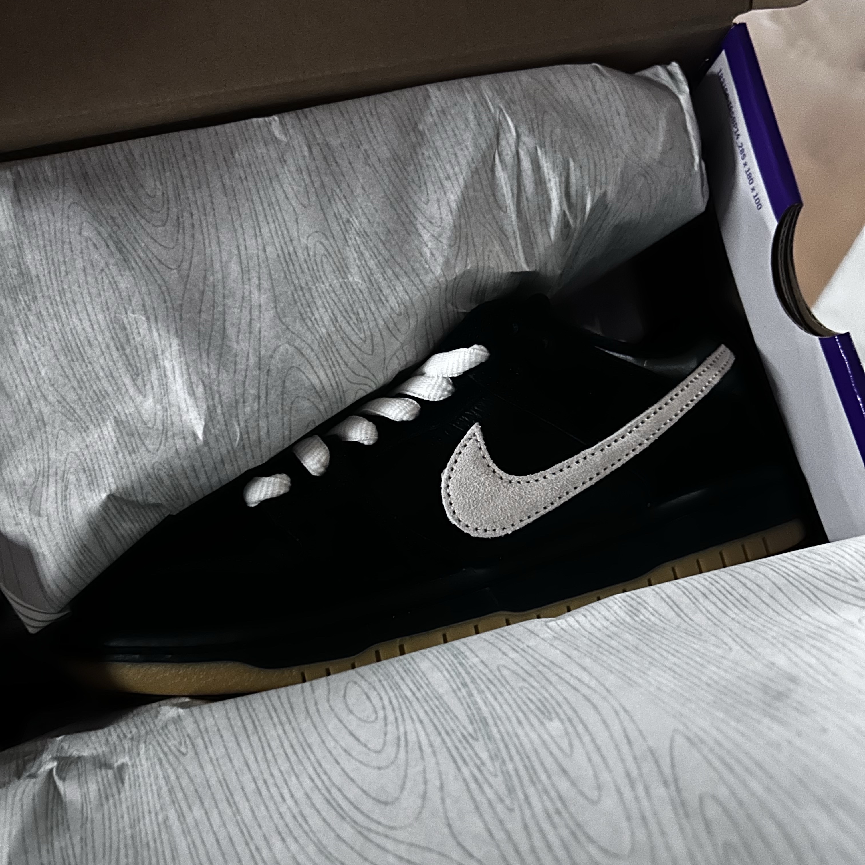 Nike SB Dunk Low Pro Black White 착용 스타일