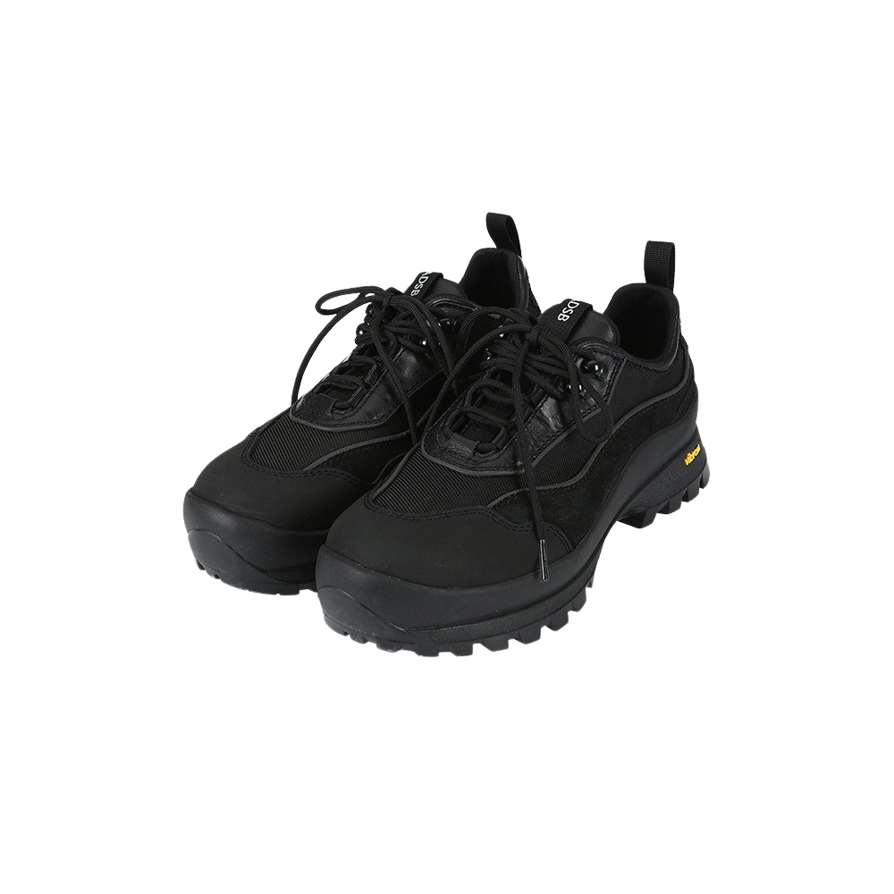 【関税込み】Andersson Bell レッド Aaron トレイルスニーカー UNISEX SHOES – Andersson Bell