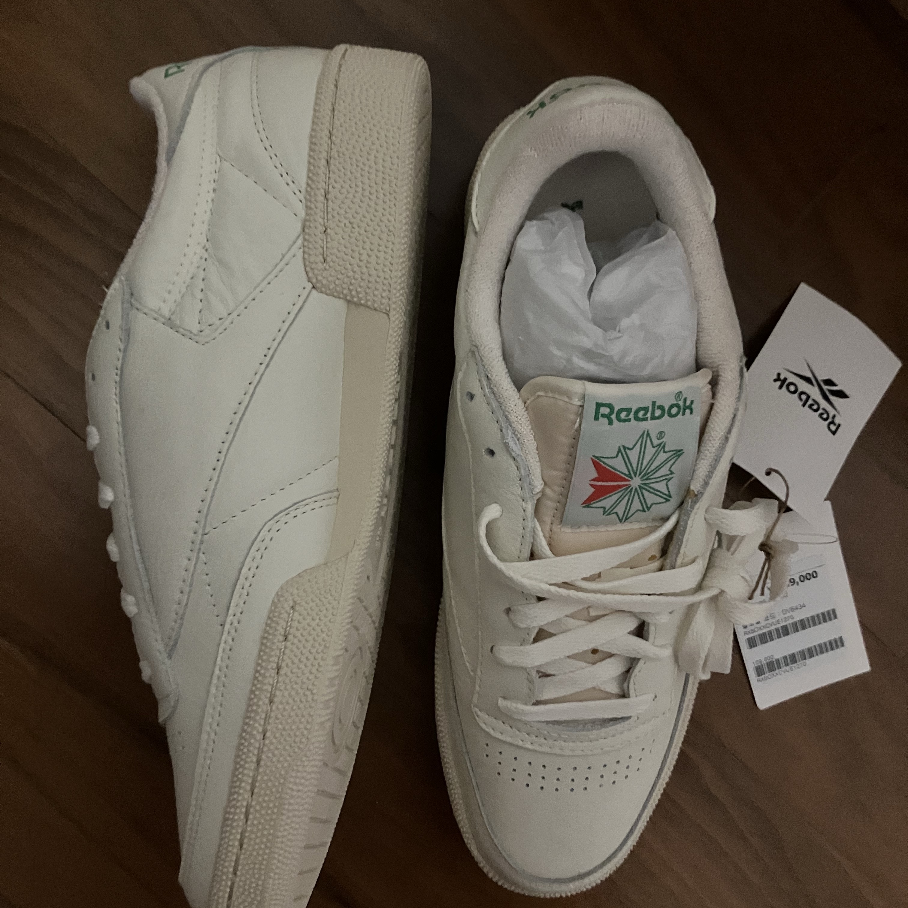 Reebok Club C 85 Vintage Cream 착용 스타일