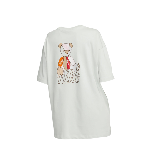 【ナイキ】(W) Nike NSW Bear T-Shirt White Asia 韓国★人気 ナイキ】(W) Nike NSW Bear T-Shirt Pale Ivory Asia ☆人気☆