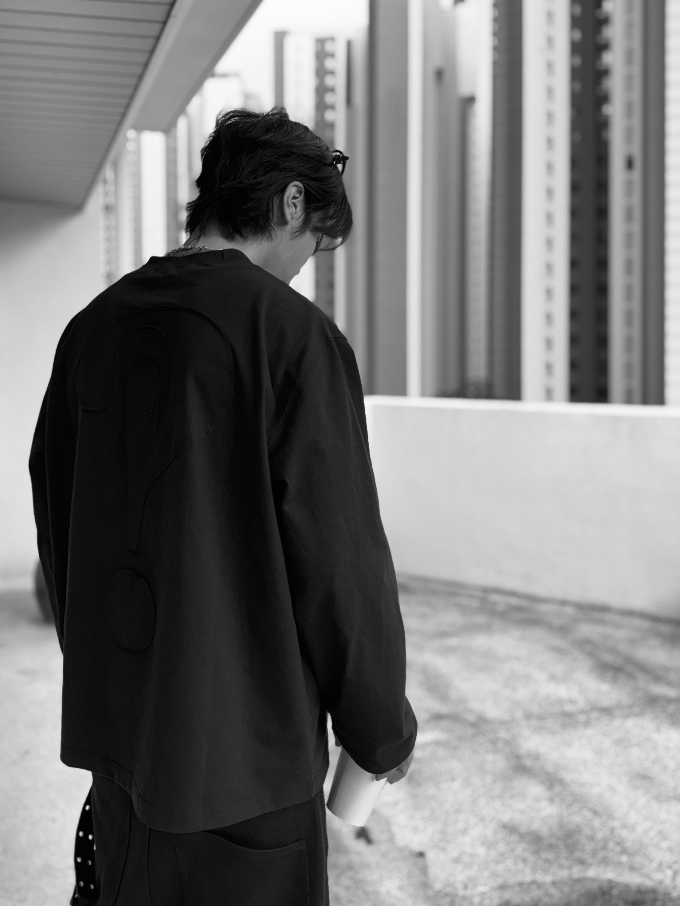 NOMANUAL Multi Panel Work Jacket Washed Black, Gentle Monster x Maison Margiela MM113 Black Clear 착용 스타일 - 7