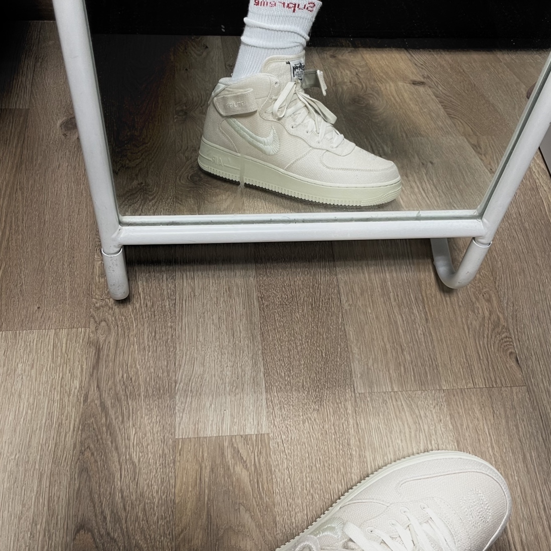 Nike x Stussy Air Force 1 '07 Mid SP Fossil 착용 스타일