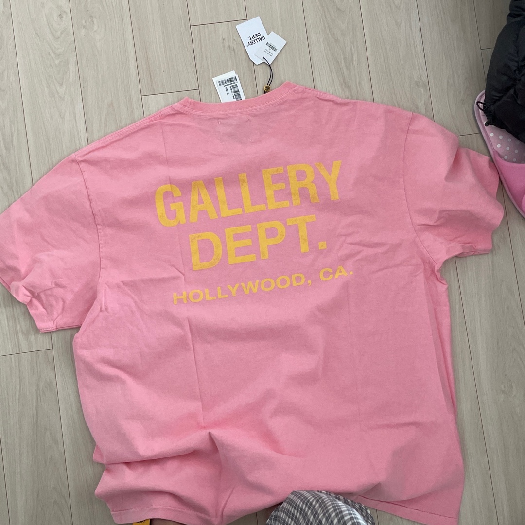 Gallery Dept. Souvenir T-Shirt Candy Pink 착용 스타일