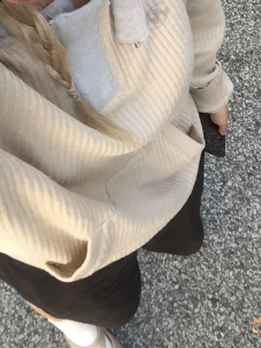 Sansan Gear Ribbed Hoodie Knit Khaki, Sansan Gear Ribbed Hoodie Knit Beige 착용 스타일 - 2