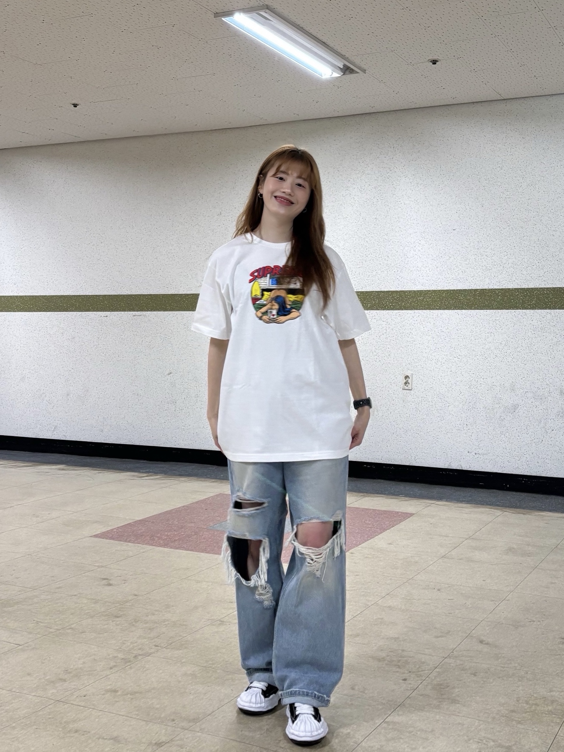 Supreme Bedroom T-Shirt White - 25SS, Maison Mihara Yasuhiro Blakey OG Sole Canvas Low-top Sneakers Black White 착용 스타일 - 1