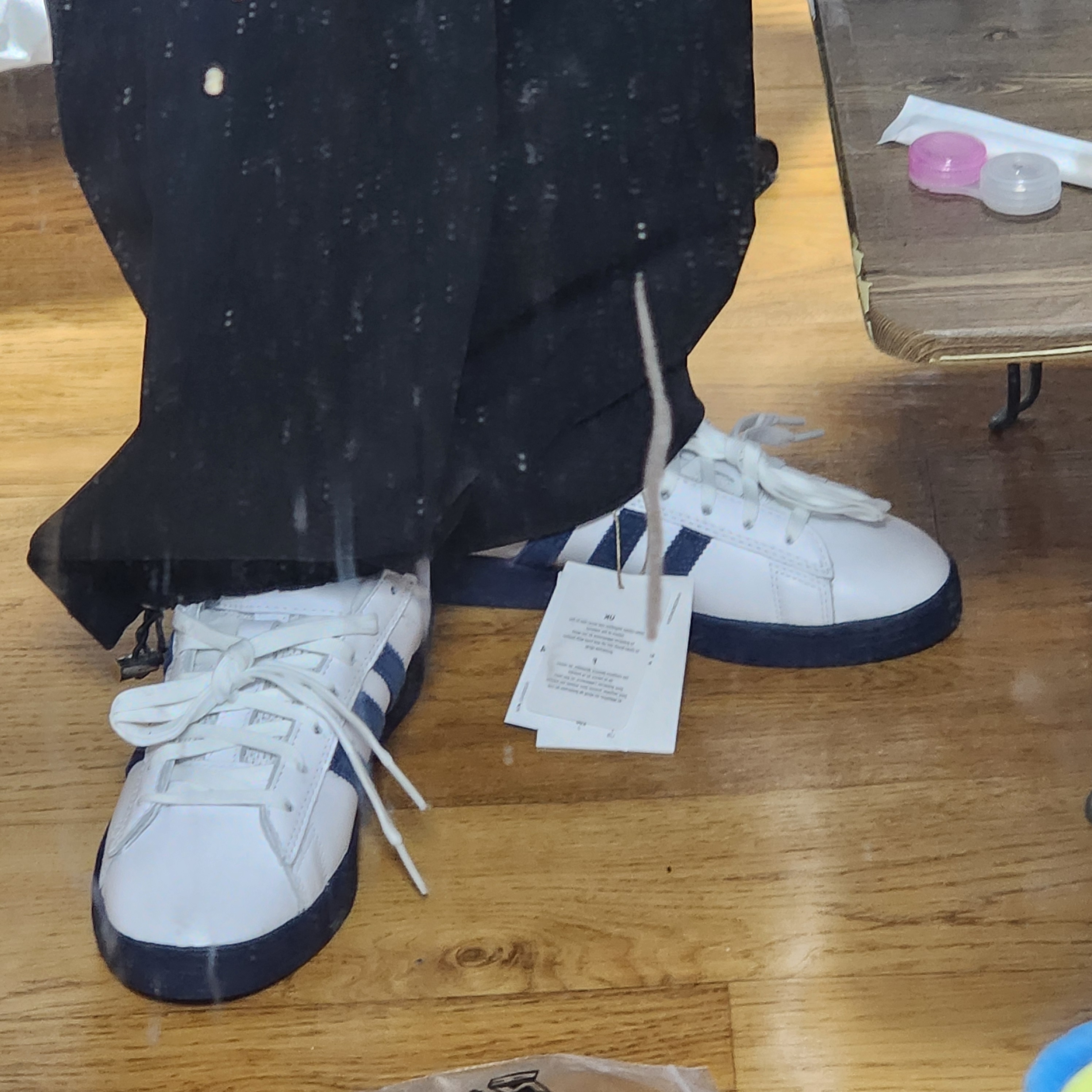 Adidas Campus ADV Cloud White Collegiate Navy 착용 스타일