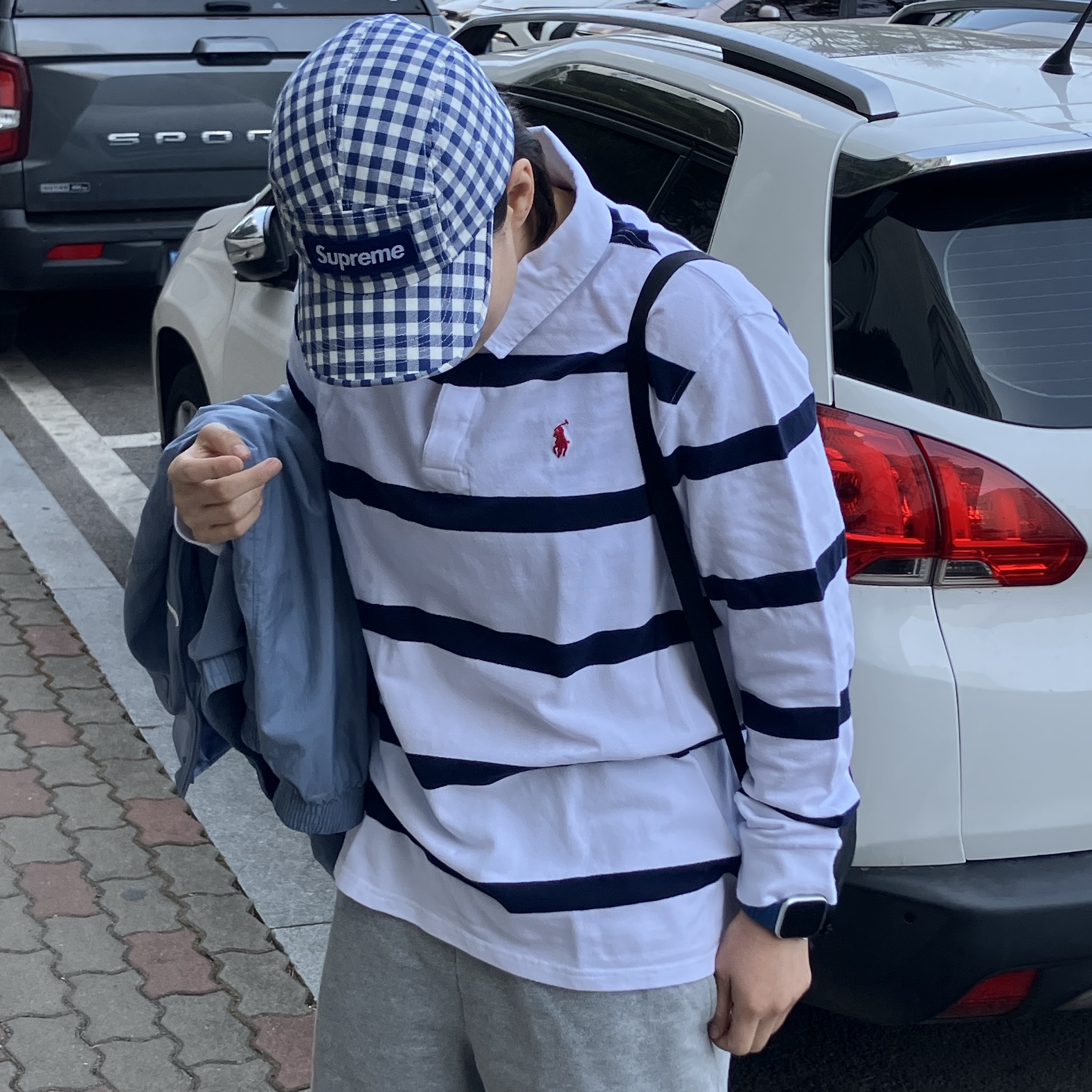Supreme Gingham Camp Cap Navy - 23SS 착용 스타일