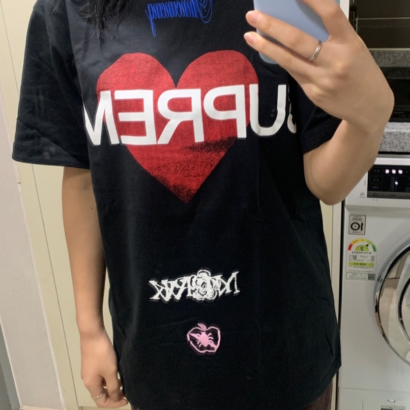 Supreme Announcing T-Shirt Black - 25SS 착용 스타일