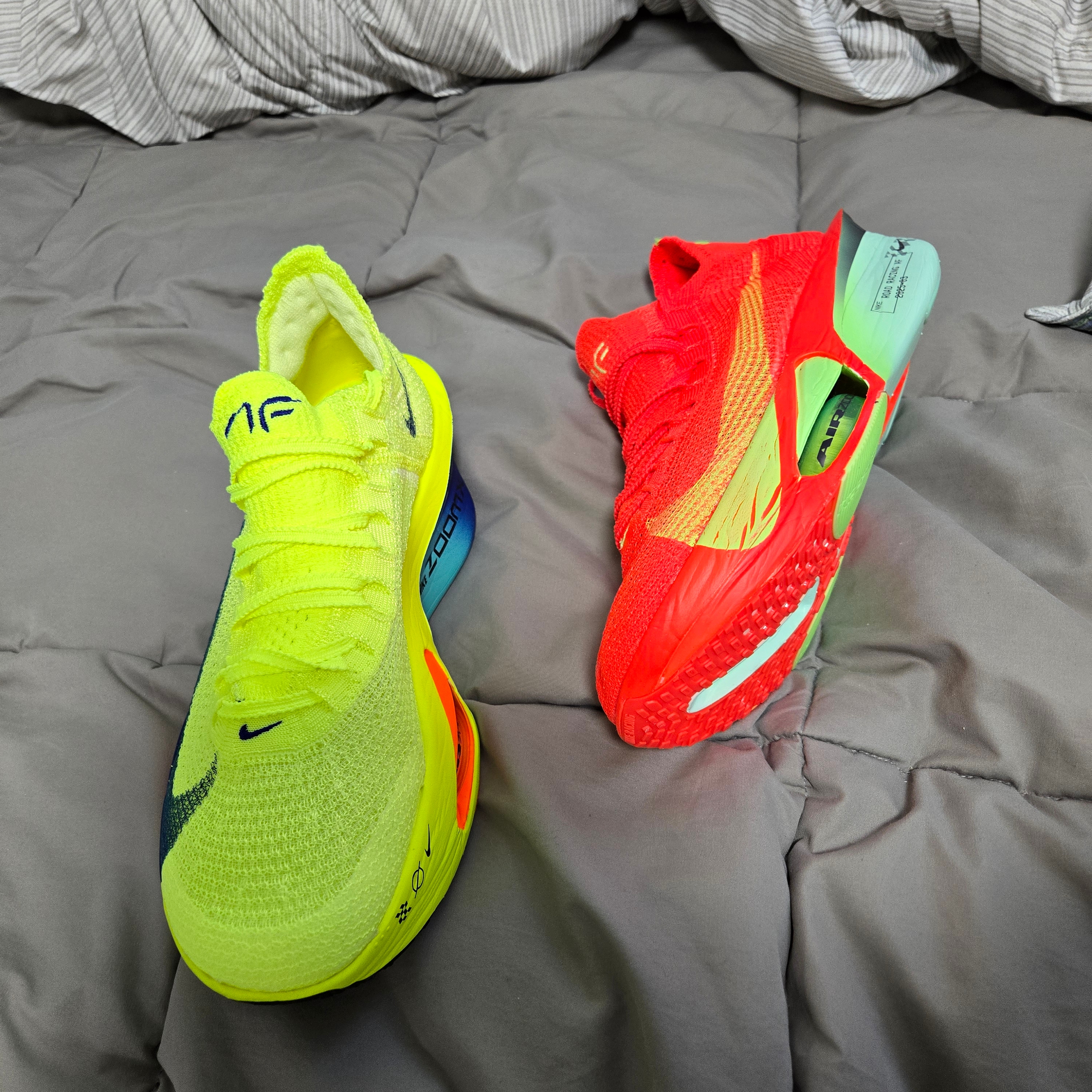 Nike Air Zoom Alphafly Next% 3 Volt 착용 스타일 - 1