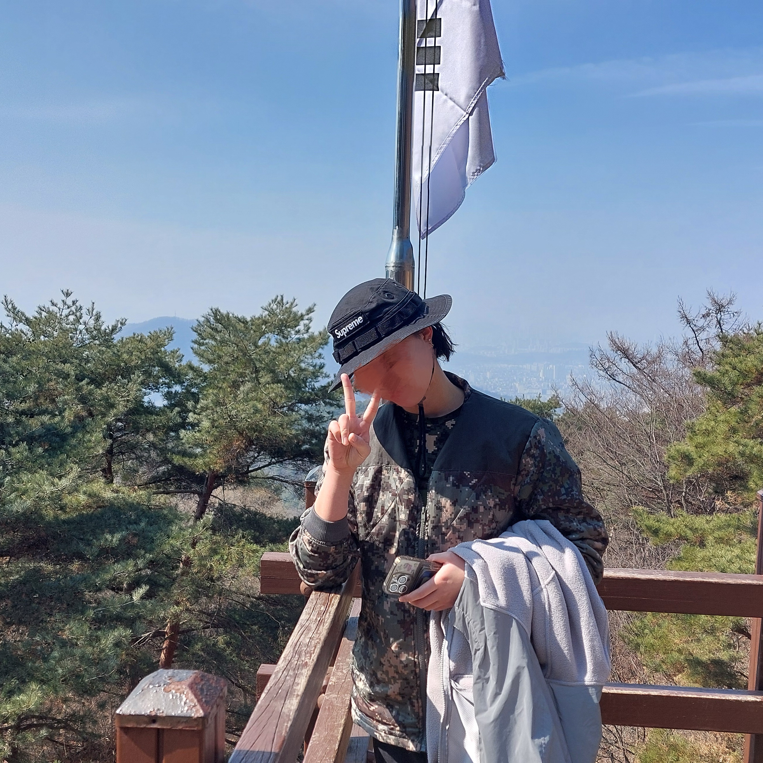 Supreme Military Boonie Black - 24FW 착용 스타일 - 2