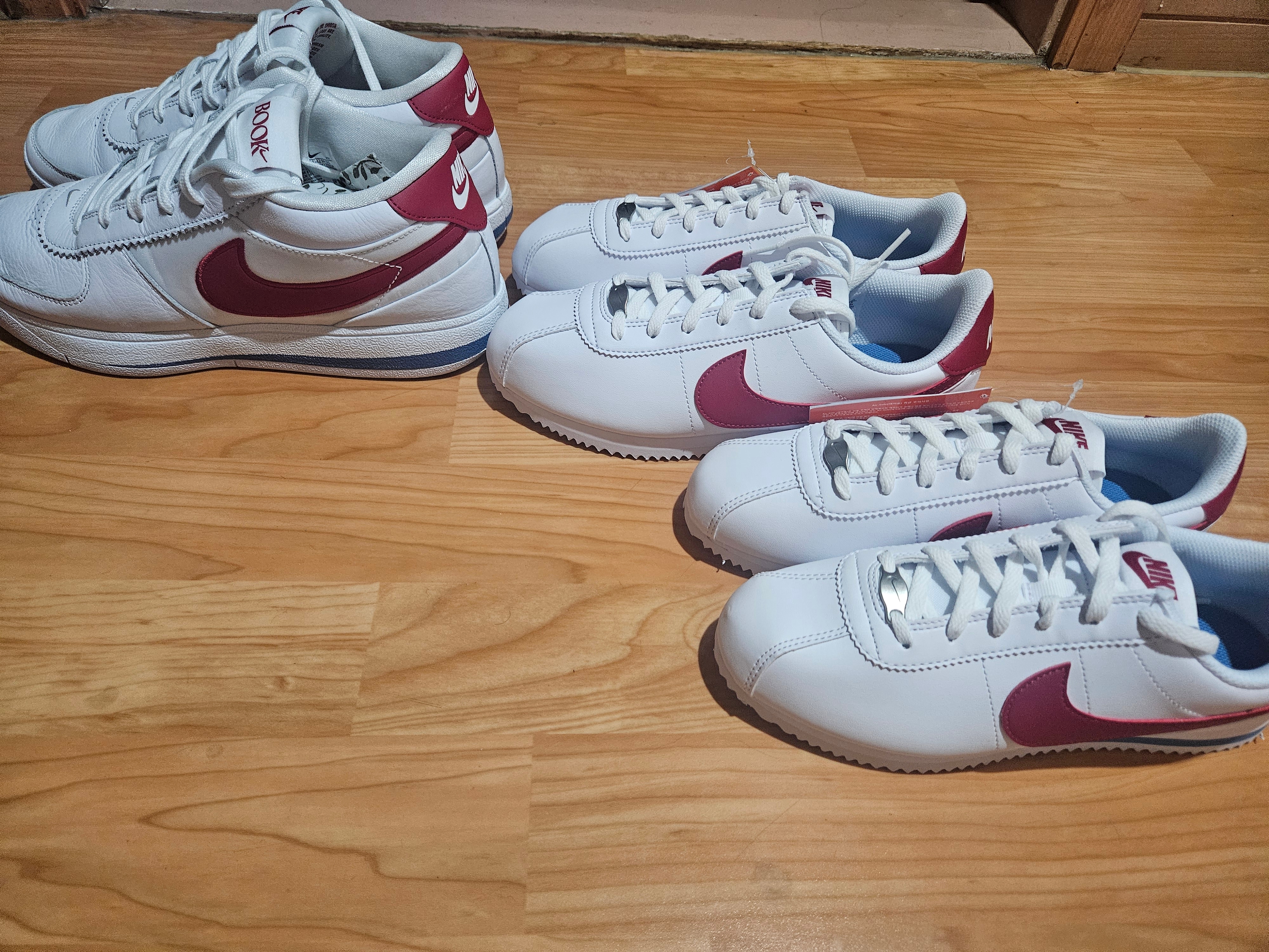 Nike Book 1 EP Forrest Gump, (GS) Nike Cortez White Varsity Red 착용 스타일 - 1