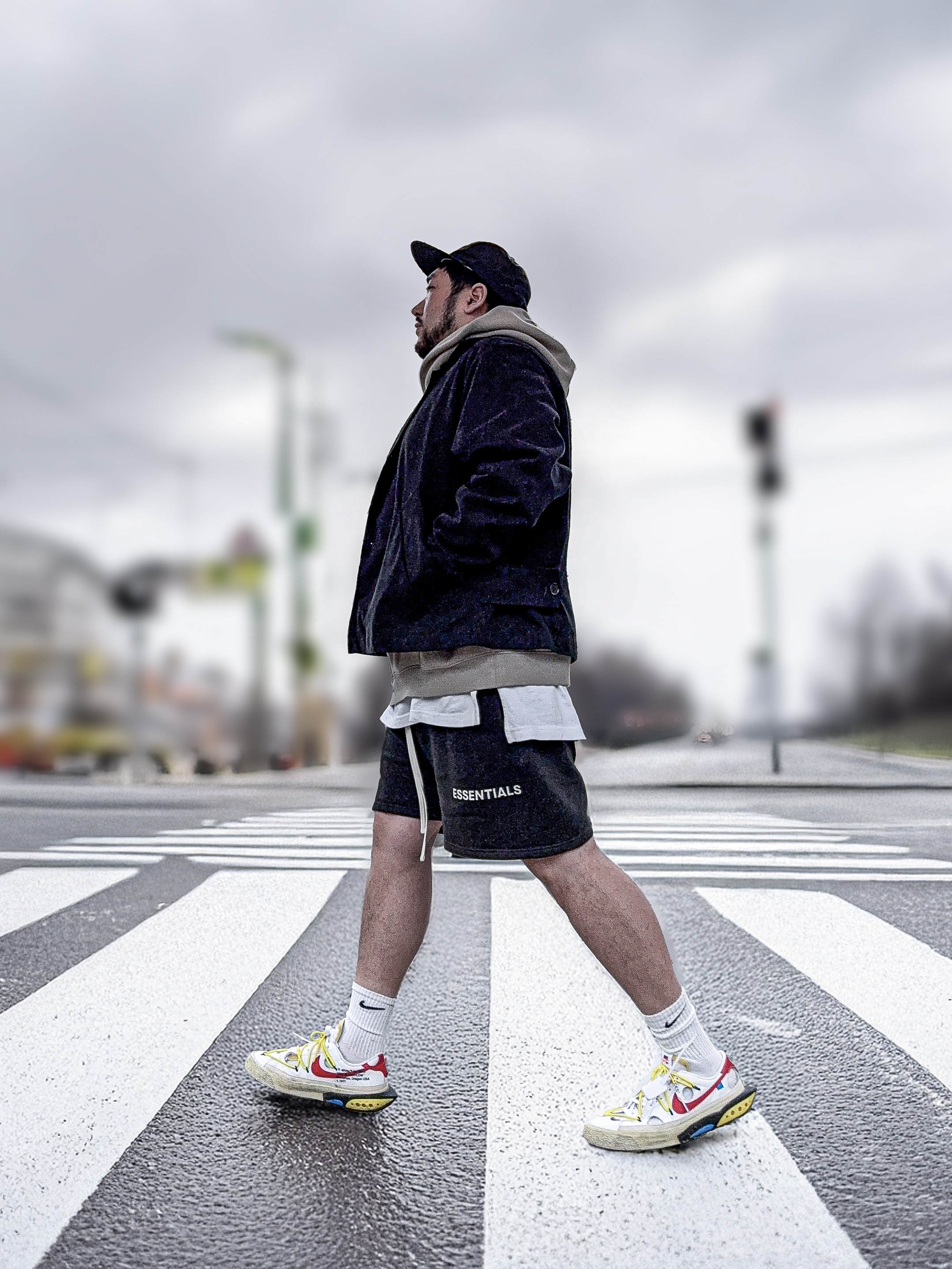 Nike x Off-White Blazer Low '77 White and University Red 착용 스타일