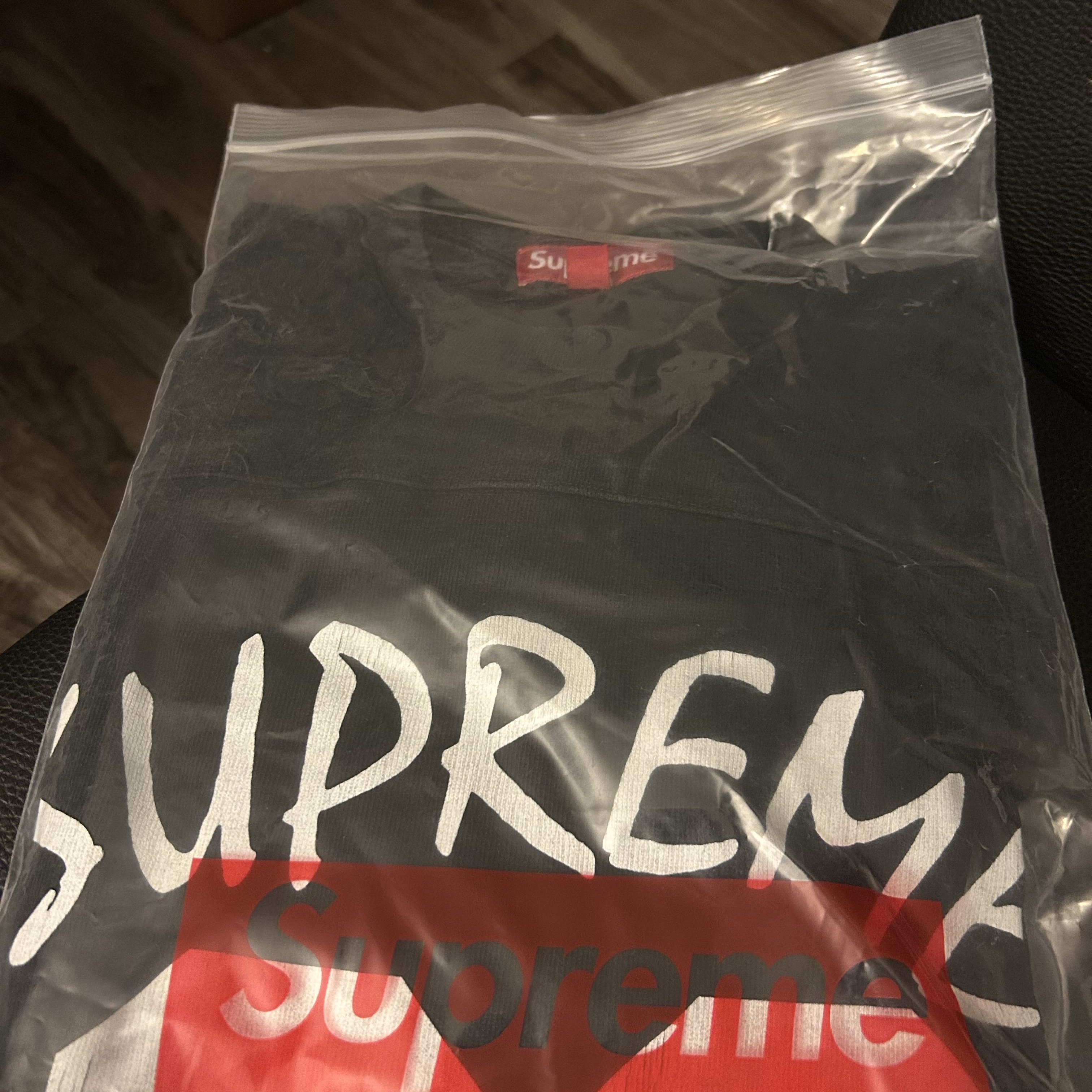 Supreme 99 LS Football Top Black - 24SS 착용 스타일 - 1