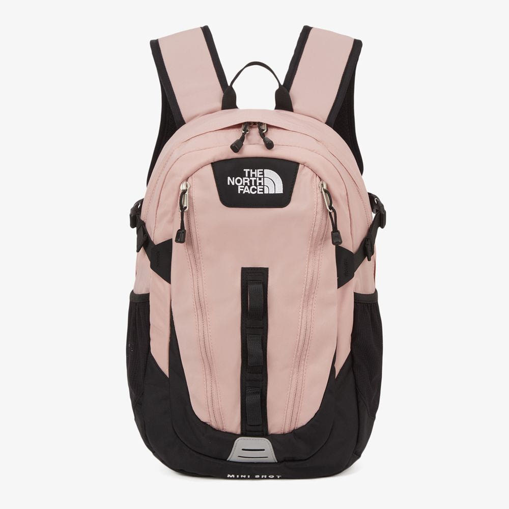 The North Face Mini Shot Pastel Pink 착용 스타일