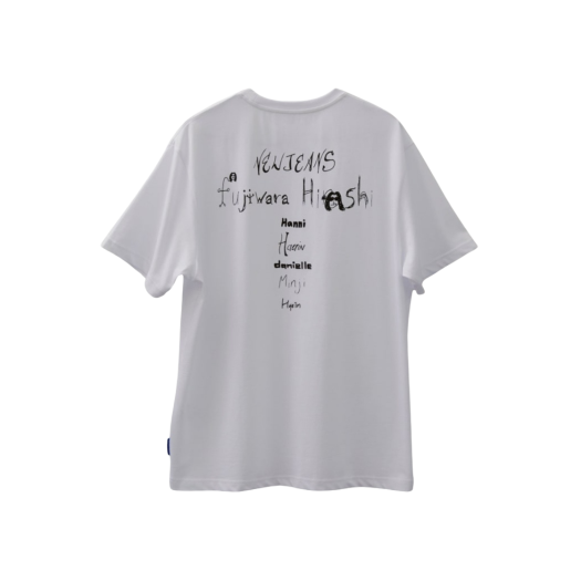 NewJeans x MURAKAMI Tシャツ(WHITE) NewJeans x MURAKAMI T-SHIRTS (WHITE) – LINE FRIENDS SQUARE