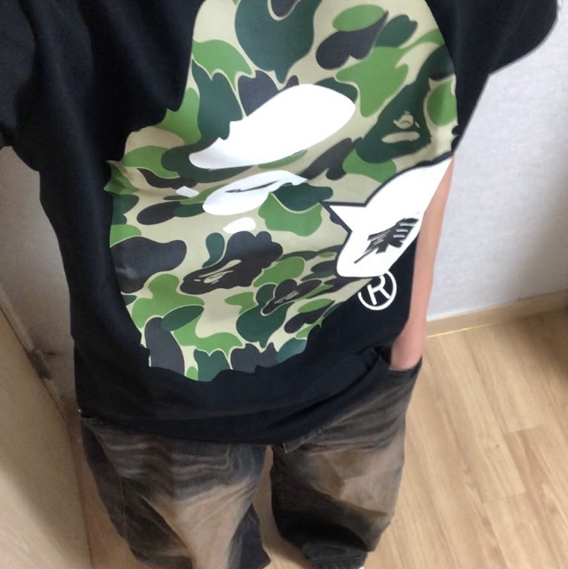BAPE City Tokyo Big Ape Head T-Shirt Black 착용 스타일