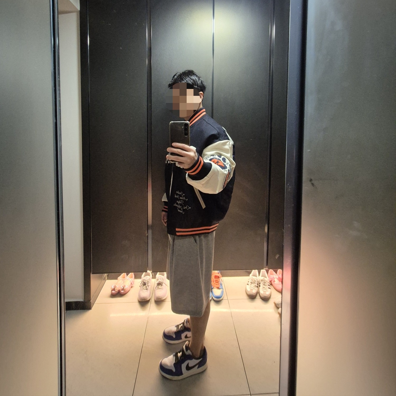 Palace Tora Tora Varsity Jacket Navy - 25SS 착용 스타일 - 2