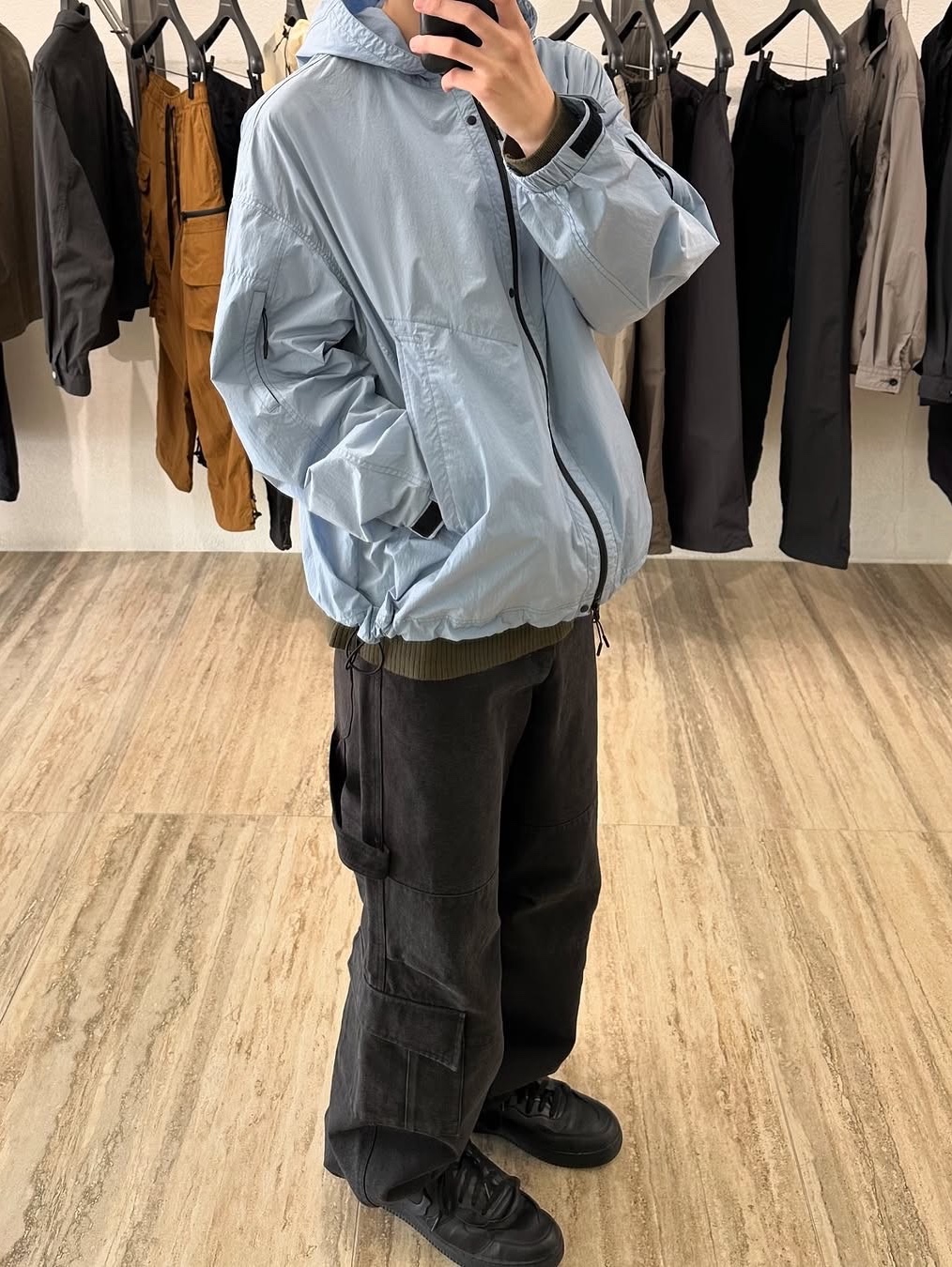 [SS25] moif City Dweller Parka Ice Blue 착용 스타일