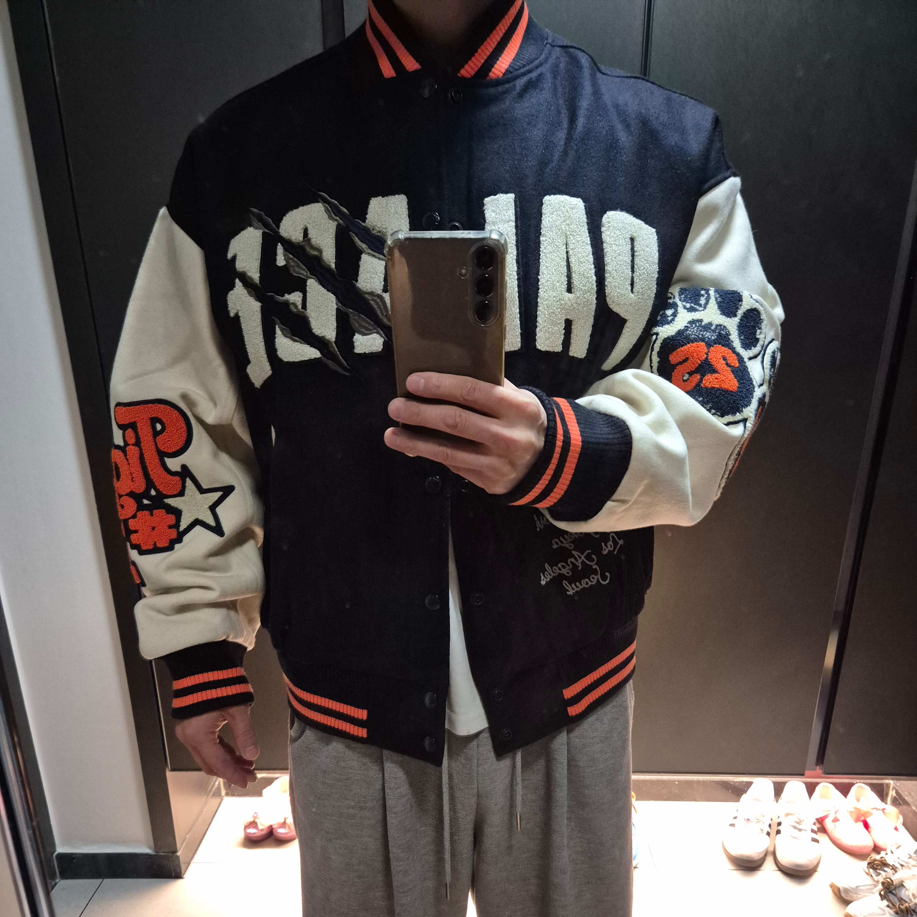 Palace Tora Tora Varsity Jacket Navy - 25SS 착용 스타일 - 5