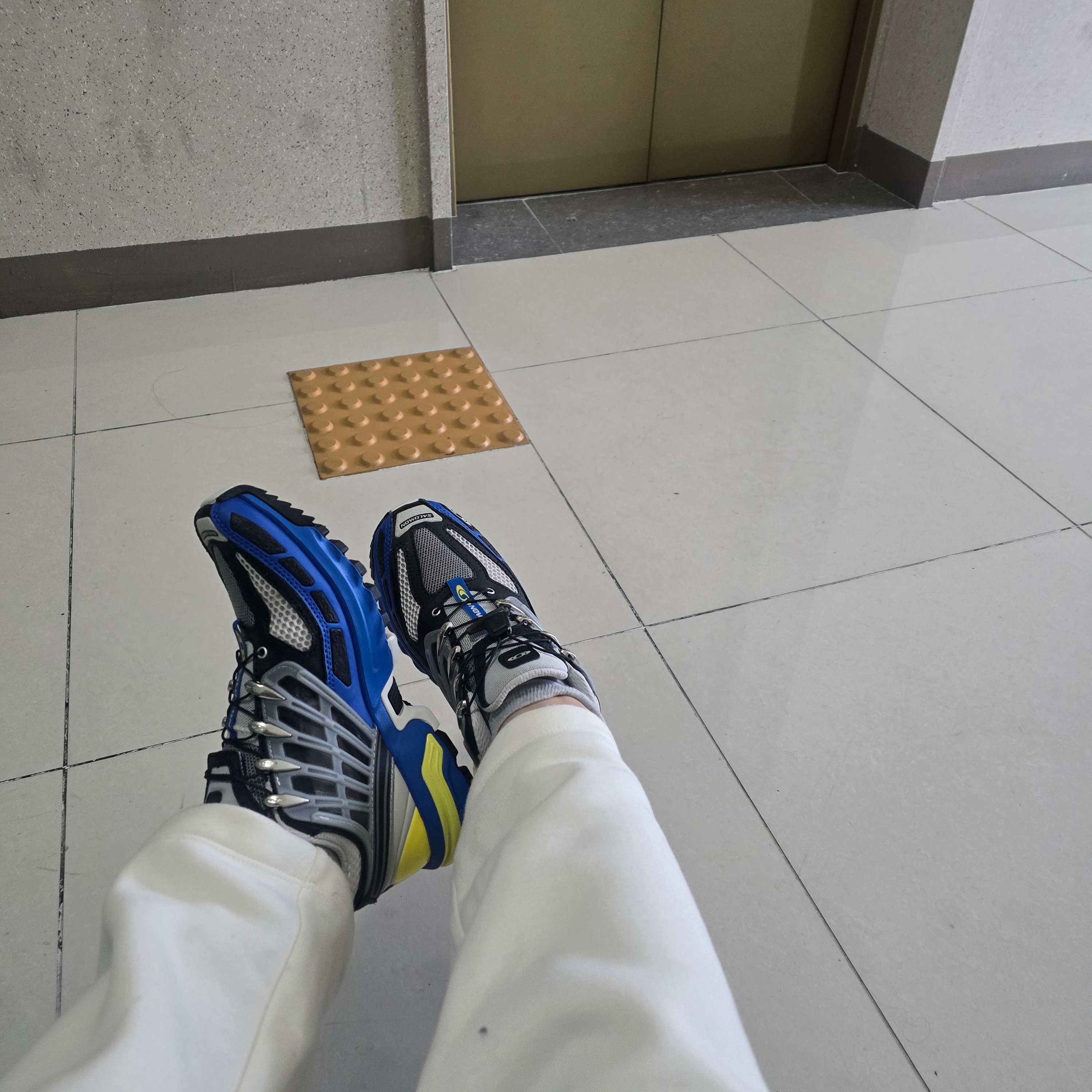 Salomon ACS Pro Lapis Blue Black 착용 스타일 - 1