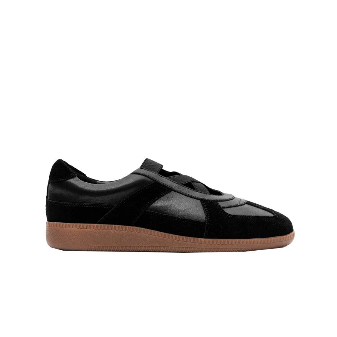 8TMRM24F1S Thom McAn Roman 02 Sneakers Black